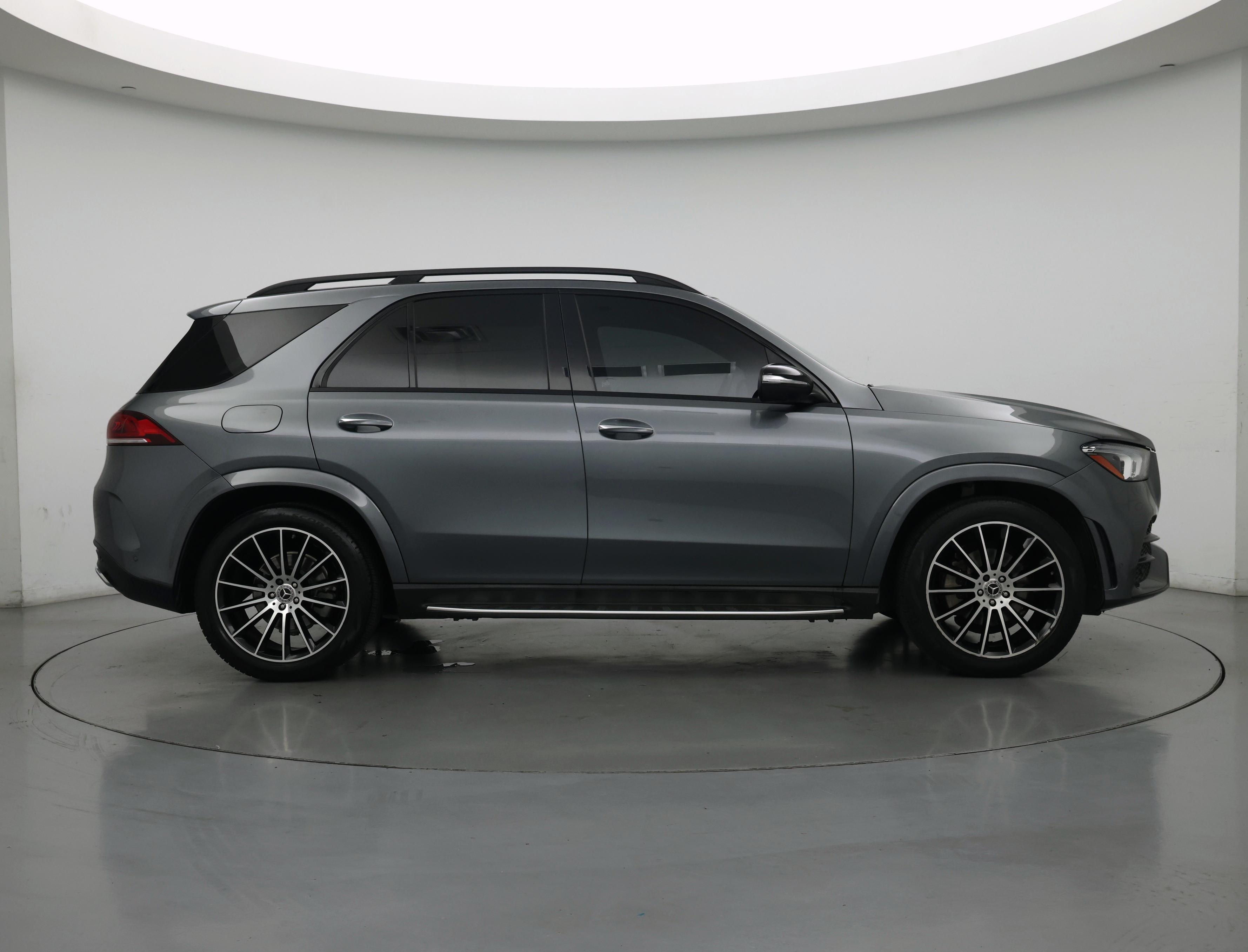 Thumbnail: 2023 Mercedes-Benz GLE - 4