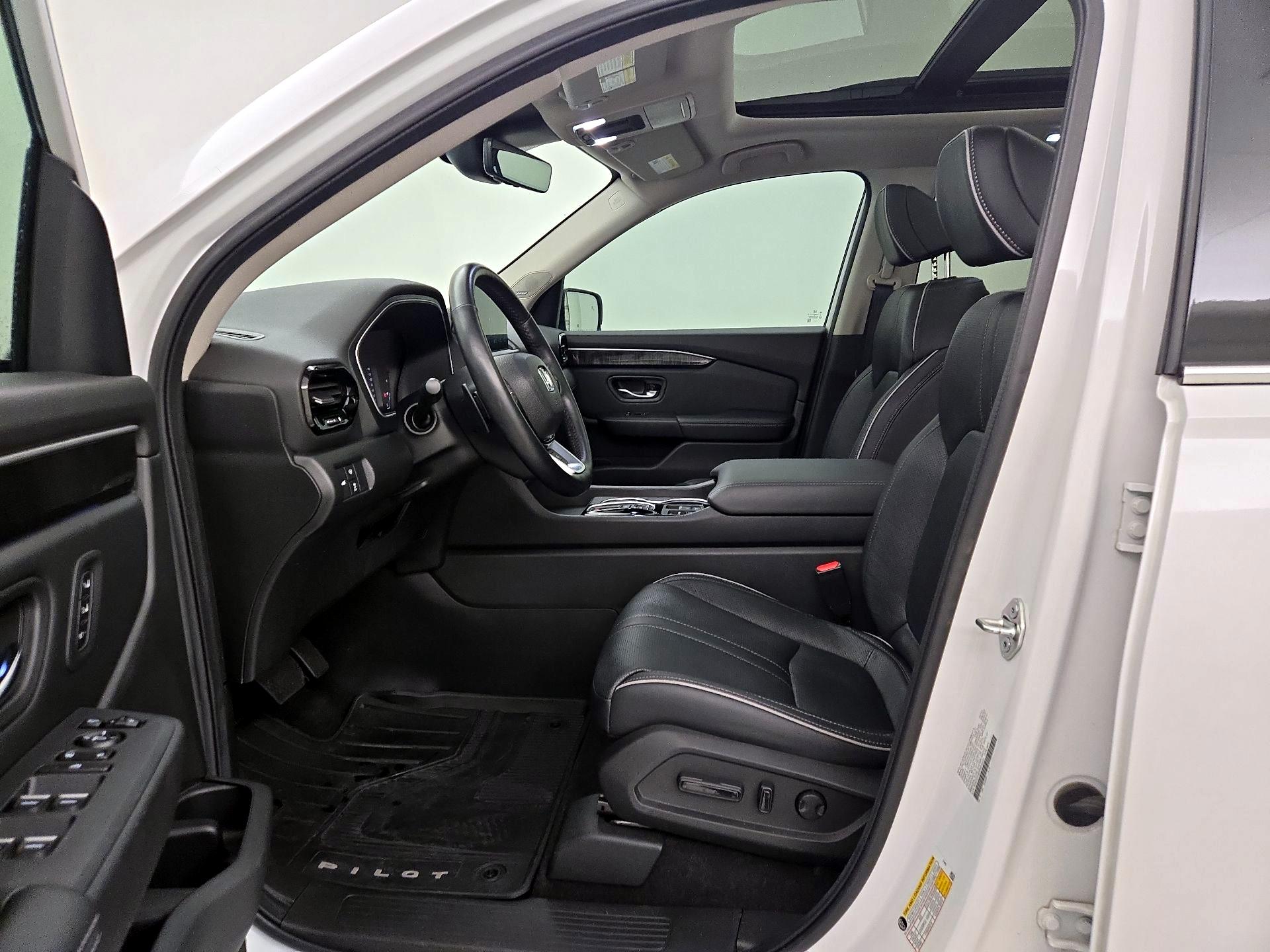 Thumbnail: 2023 Honda Pilot - 11
