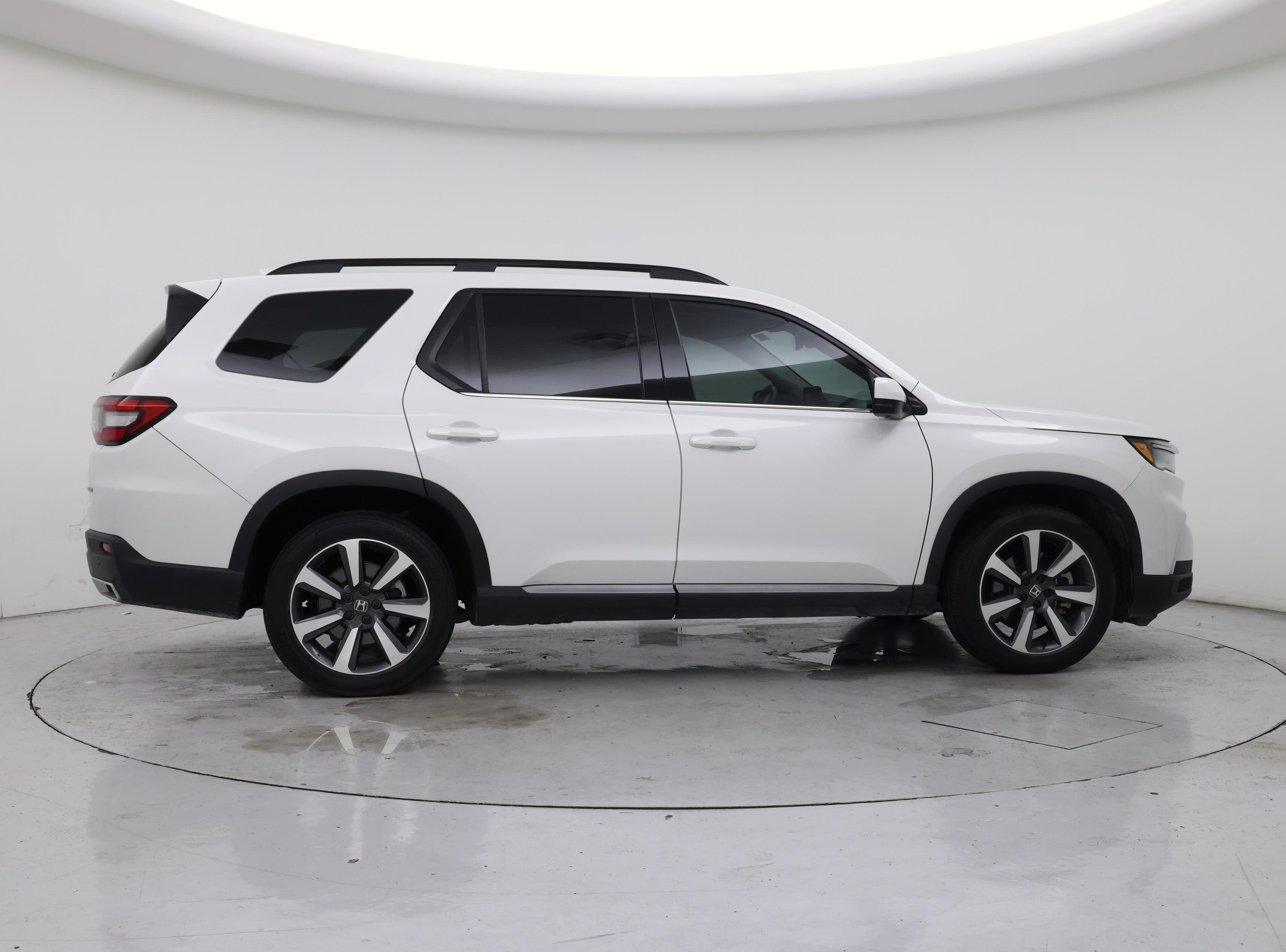 Thumbnail: 2023 Honda Pilot - 7