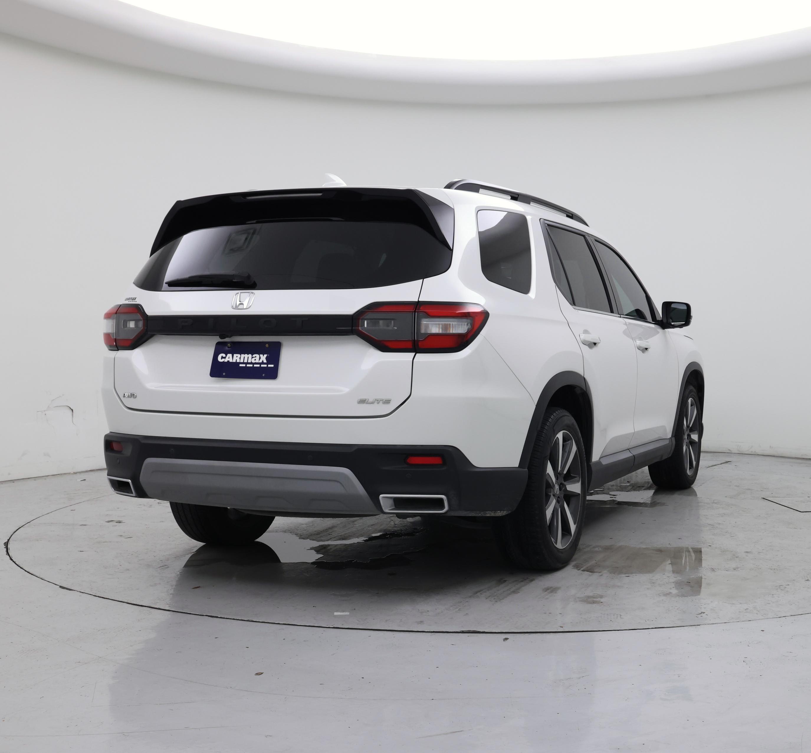 Thumbnail: 2023 Honda Pilot - 8