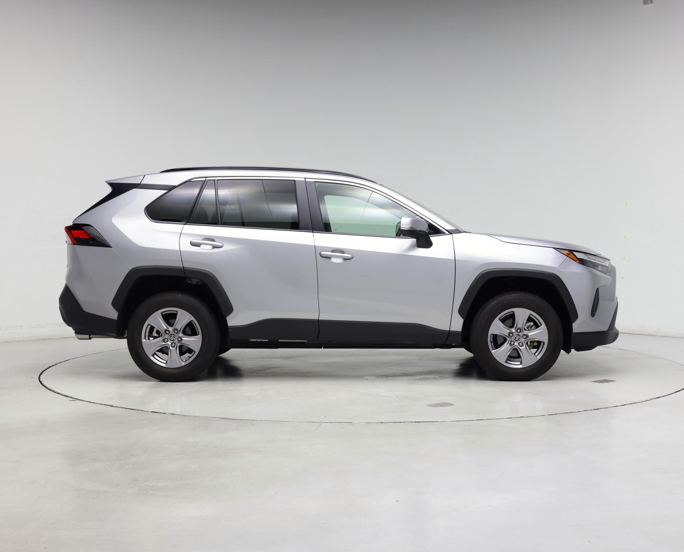 Thumbnail: 2025 Toyota RAV4 - 7