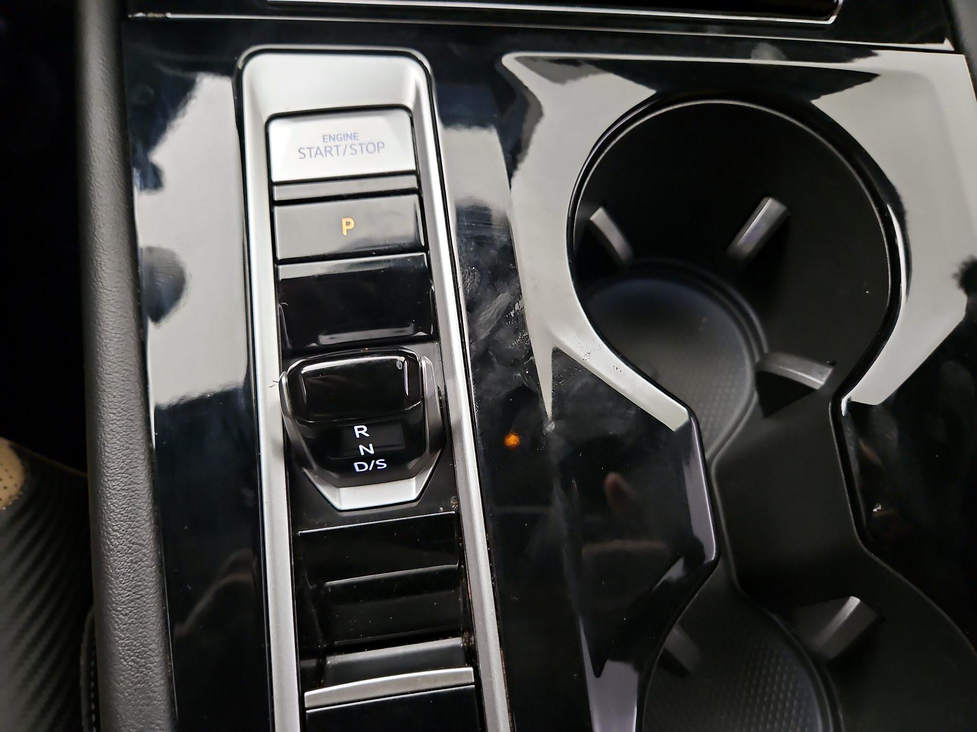 Thumbnail: 2024 Volkswagen Atlas - 17