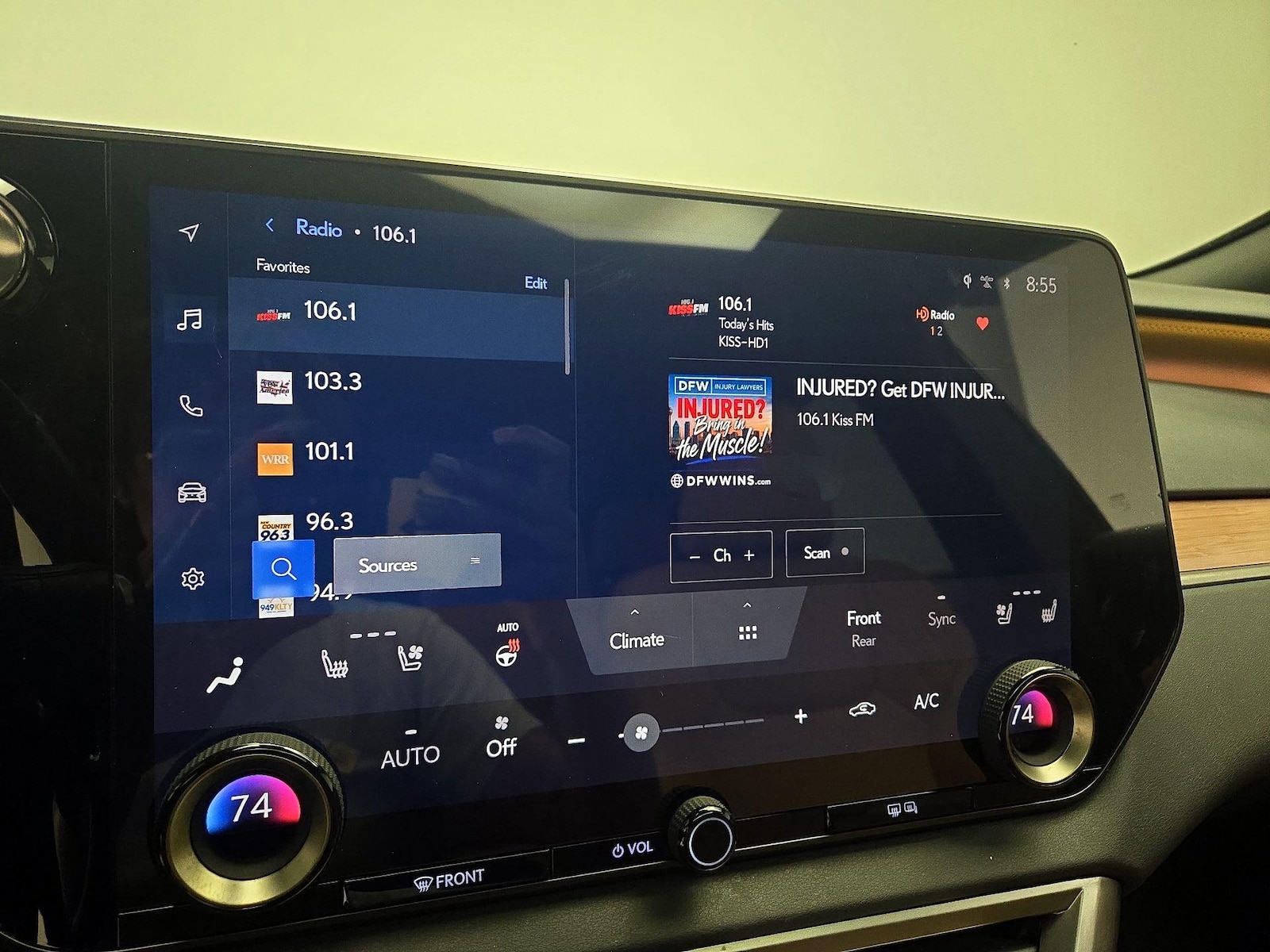 2025 Lexus RX 350 - Photo 16