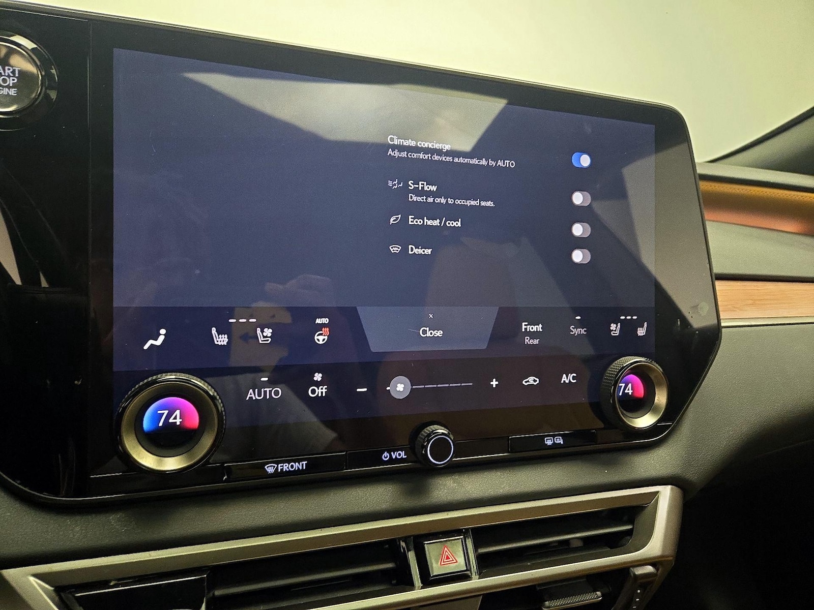 2025 Lexus RX 350 - Photo 17