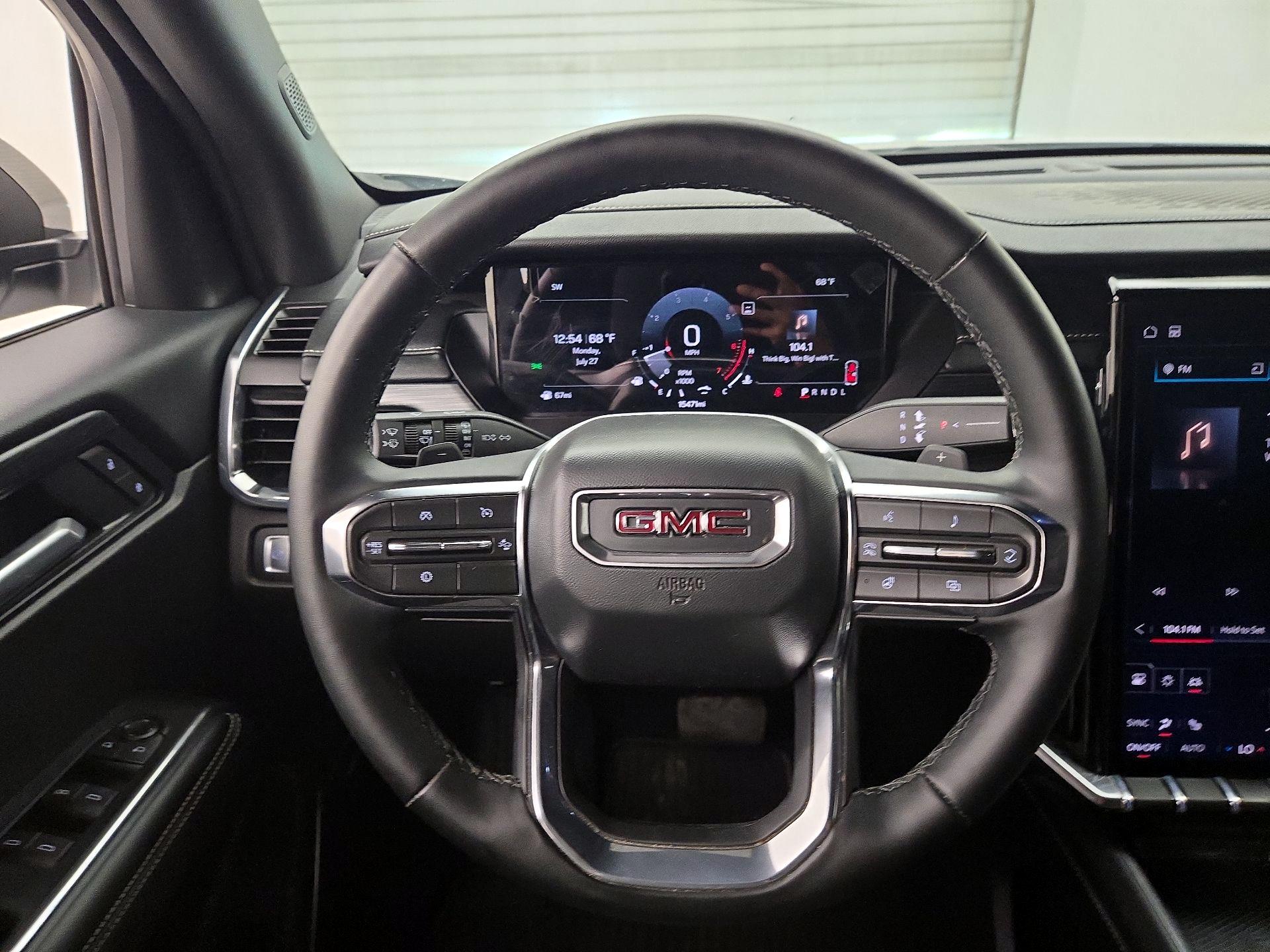 Thumbnail: 2025 GMC Acadia - 10