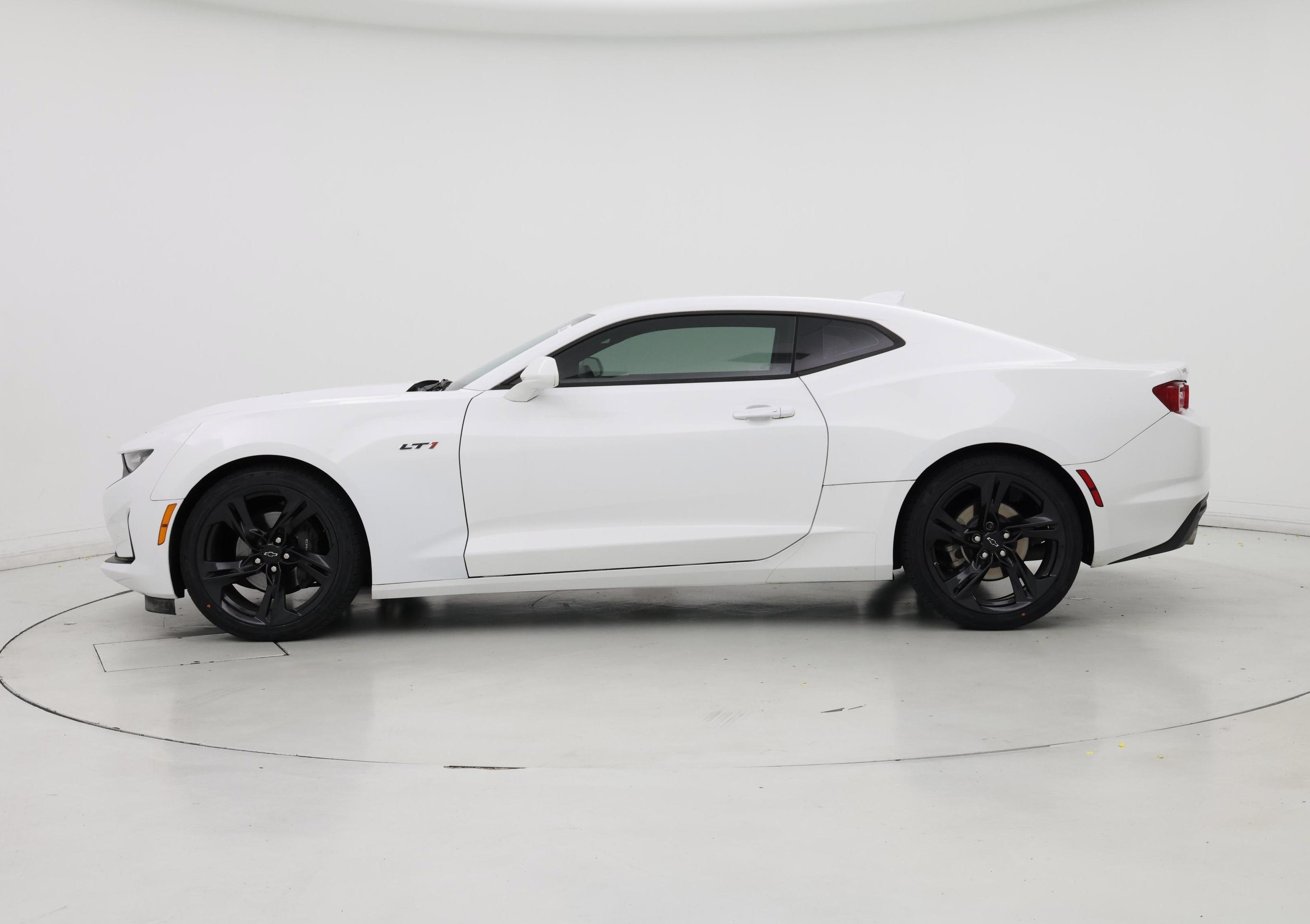 Thumbnail: 2020 Chevrolet Camaro - 3