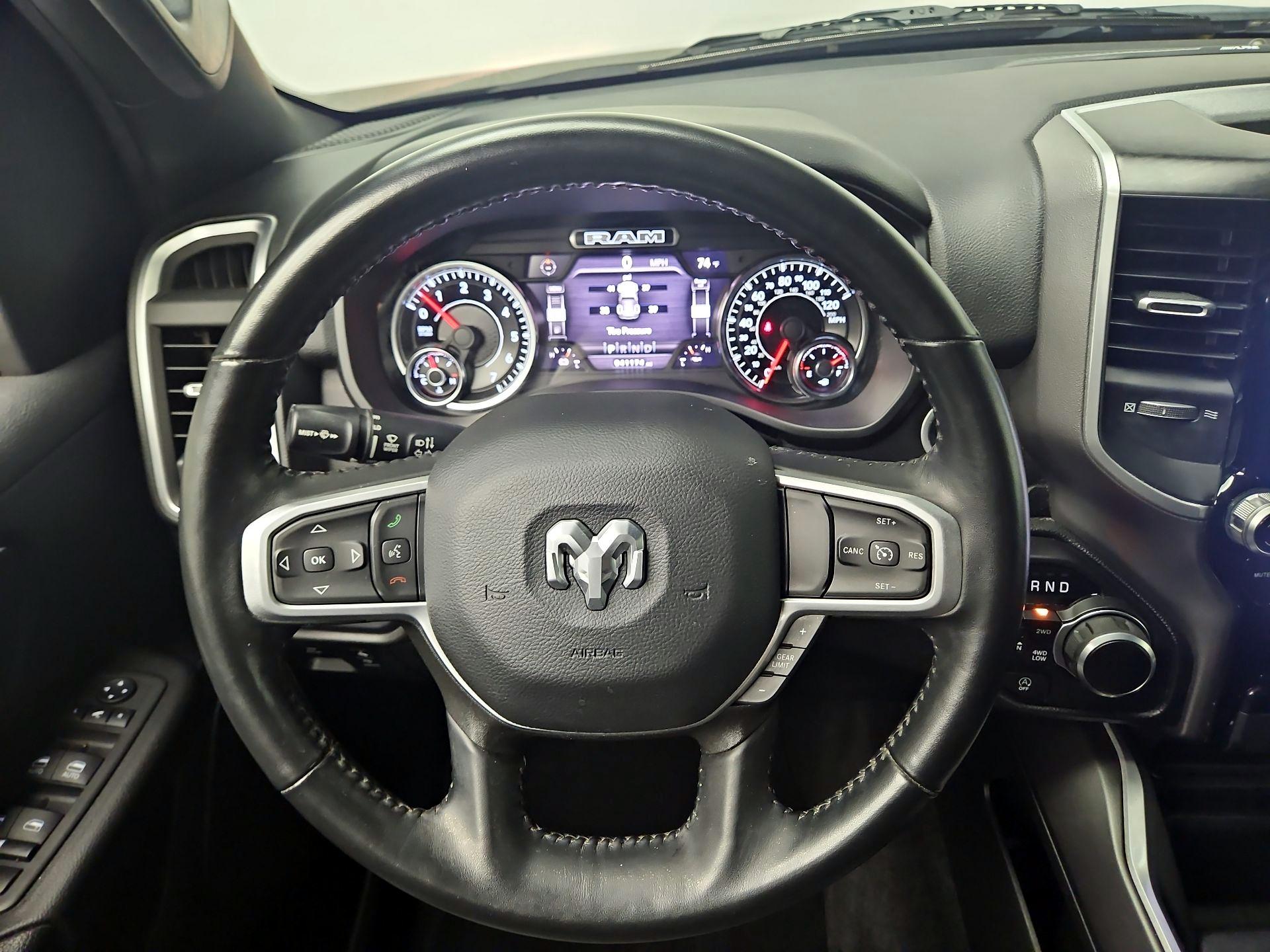 Thumbnail: 2023 RAM 1500 - 10