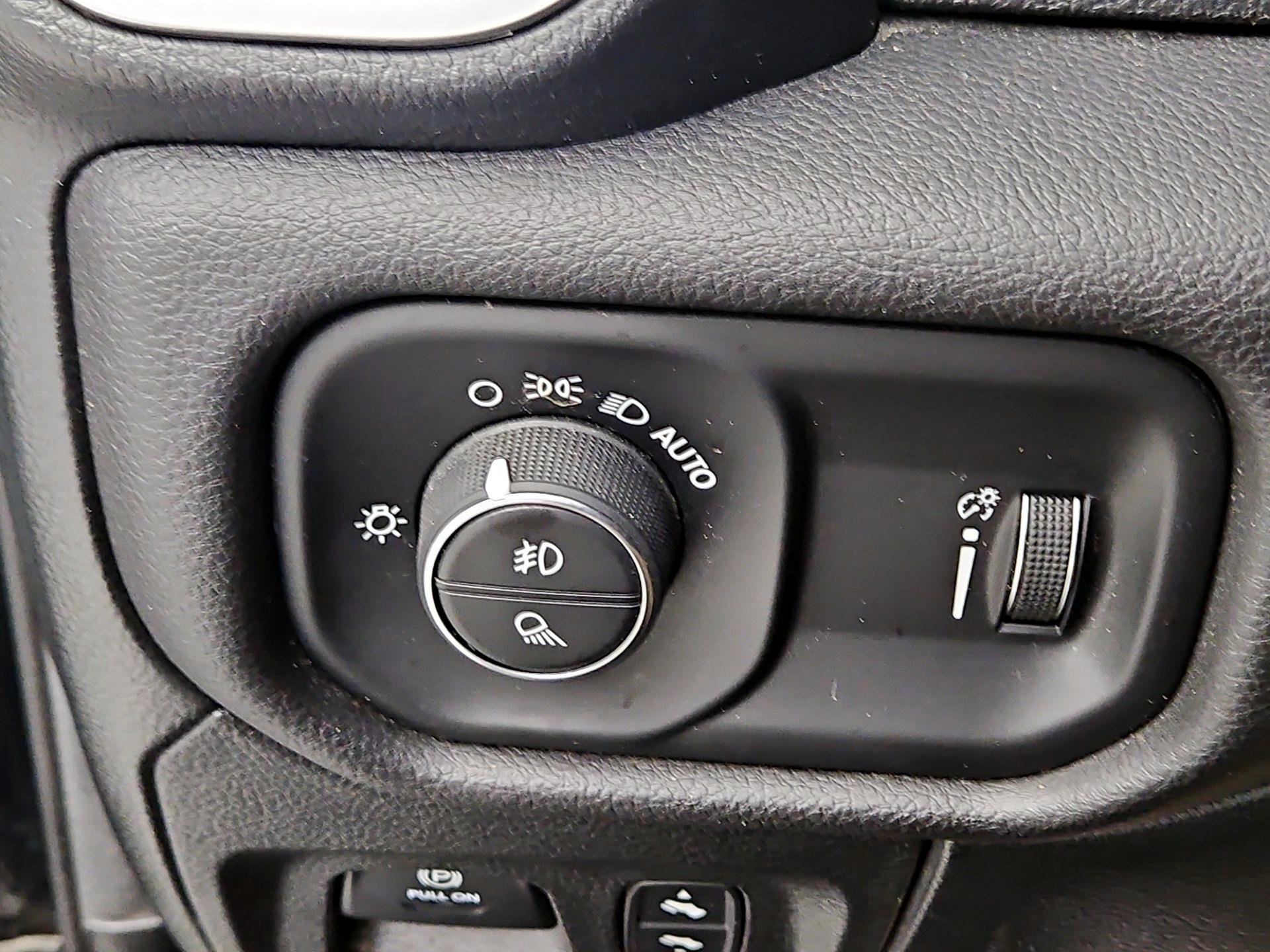Thumbnail: 2023 RAM 1500 - 13
