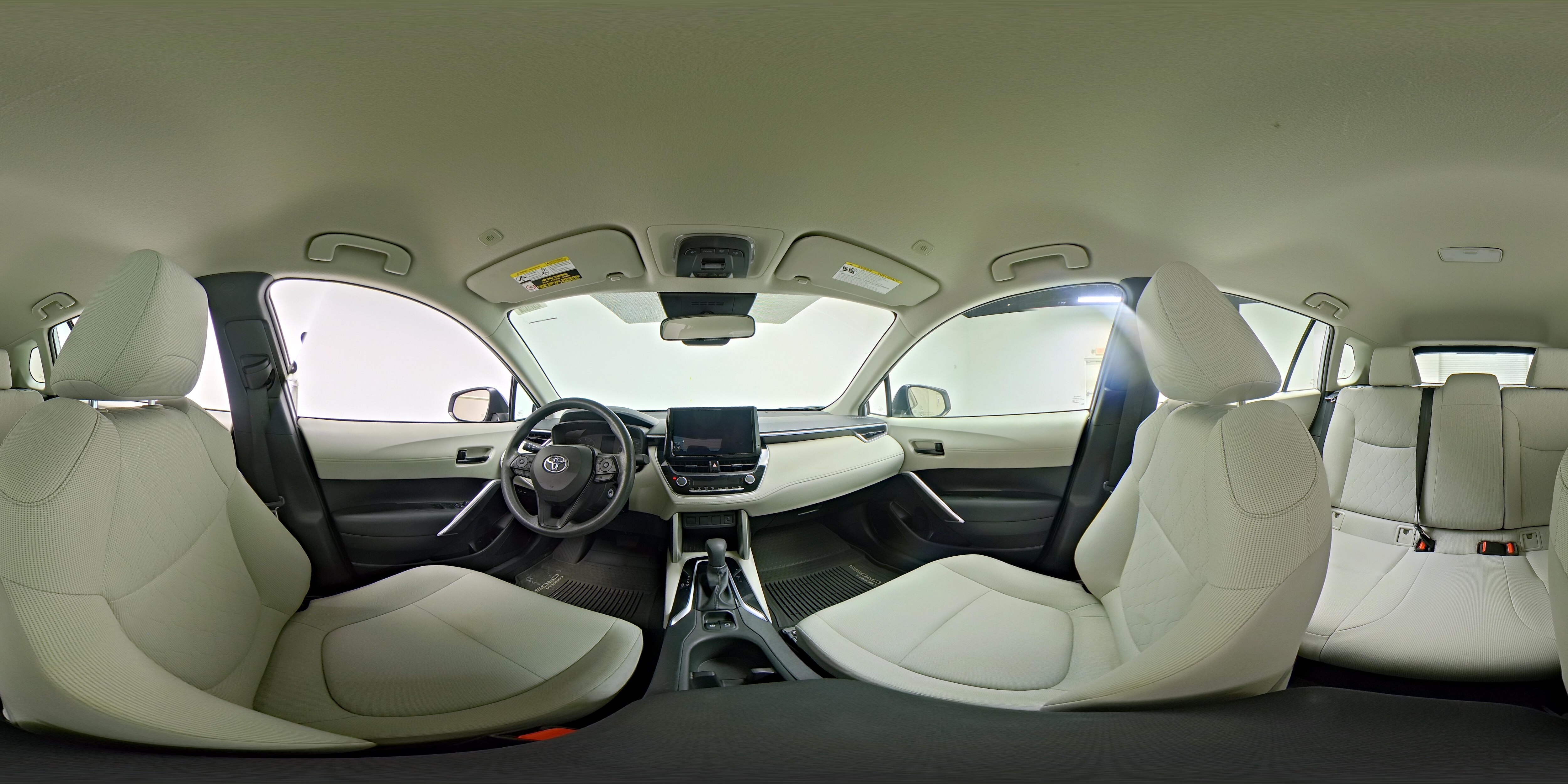 2023 Toyota Corolla Cross L - Photo 27