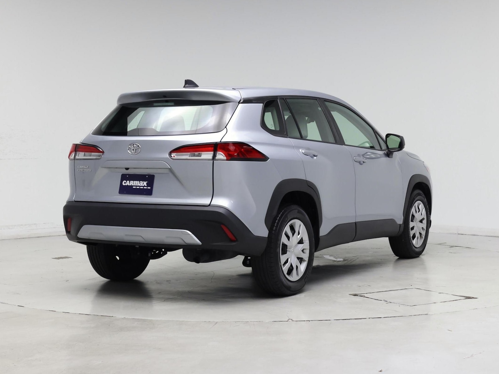 2023 Toyota Corolla Cross L - Photo 9