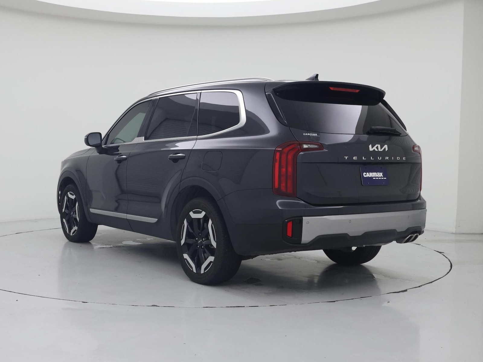 2025 Kia Telluride S - Photo 3