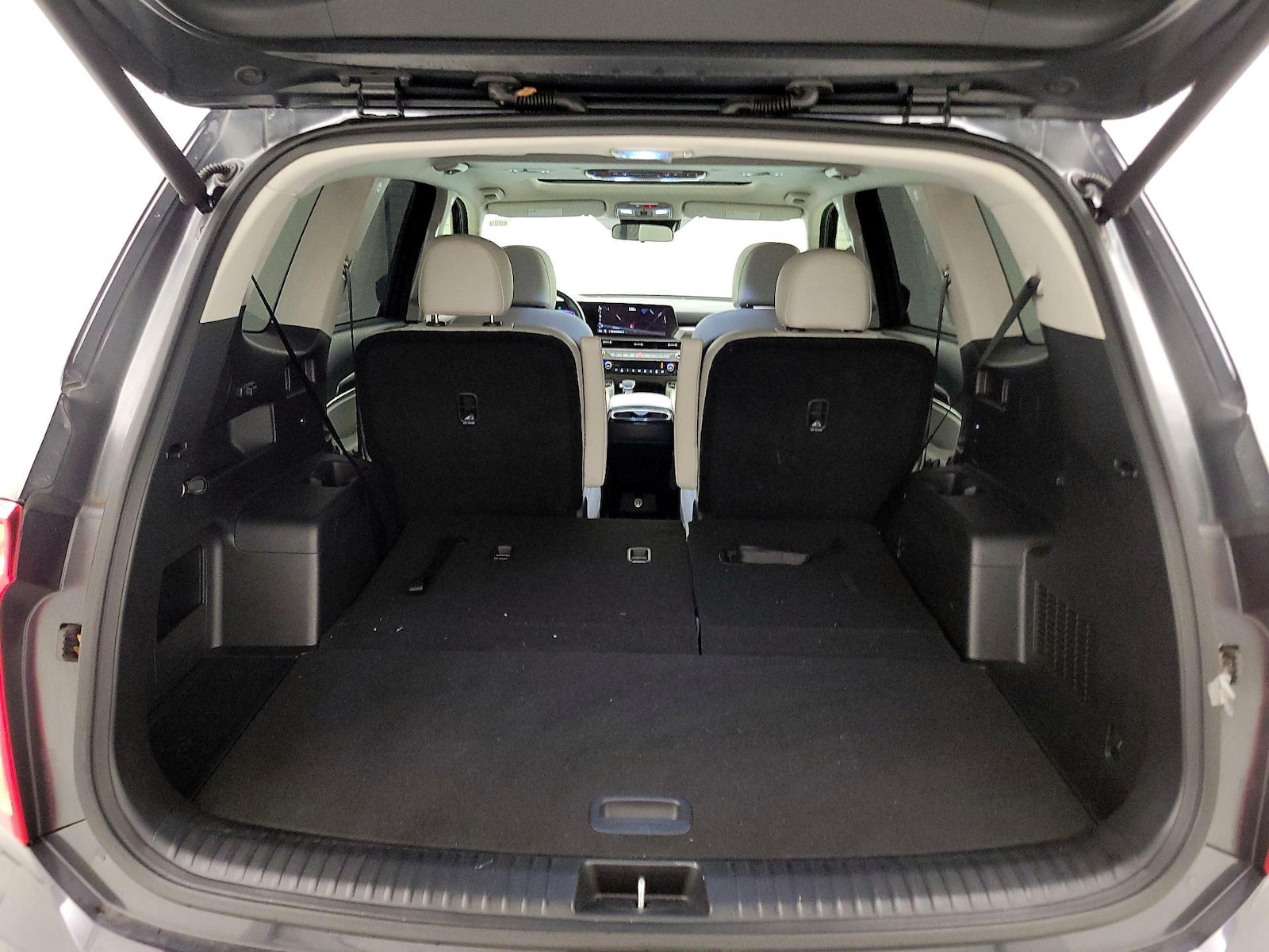 2025 Kia Telluride S - Photo 25