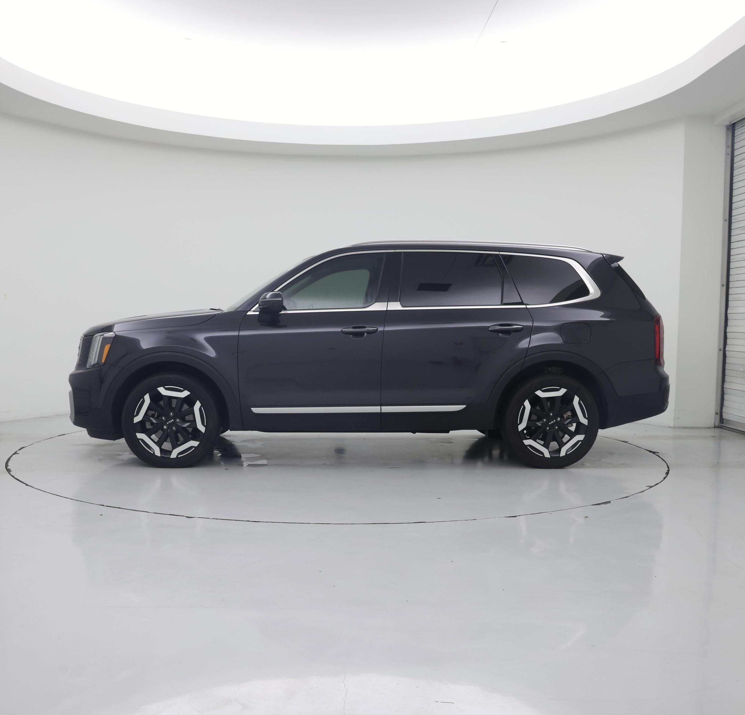Thumbnail: 2025 Kia Telluride - 3