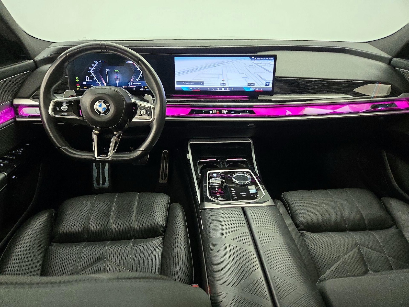 2024 BMW 7 Series 740i - Photo 10