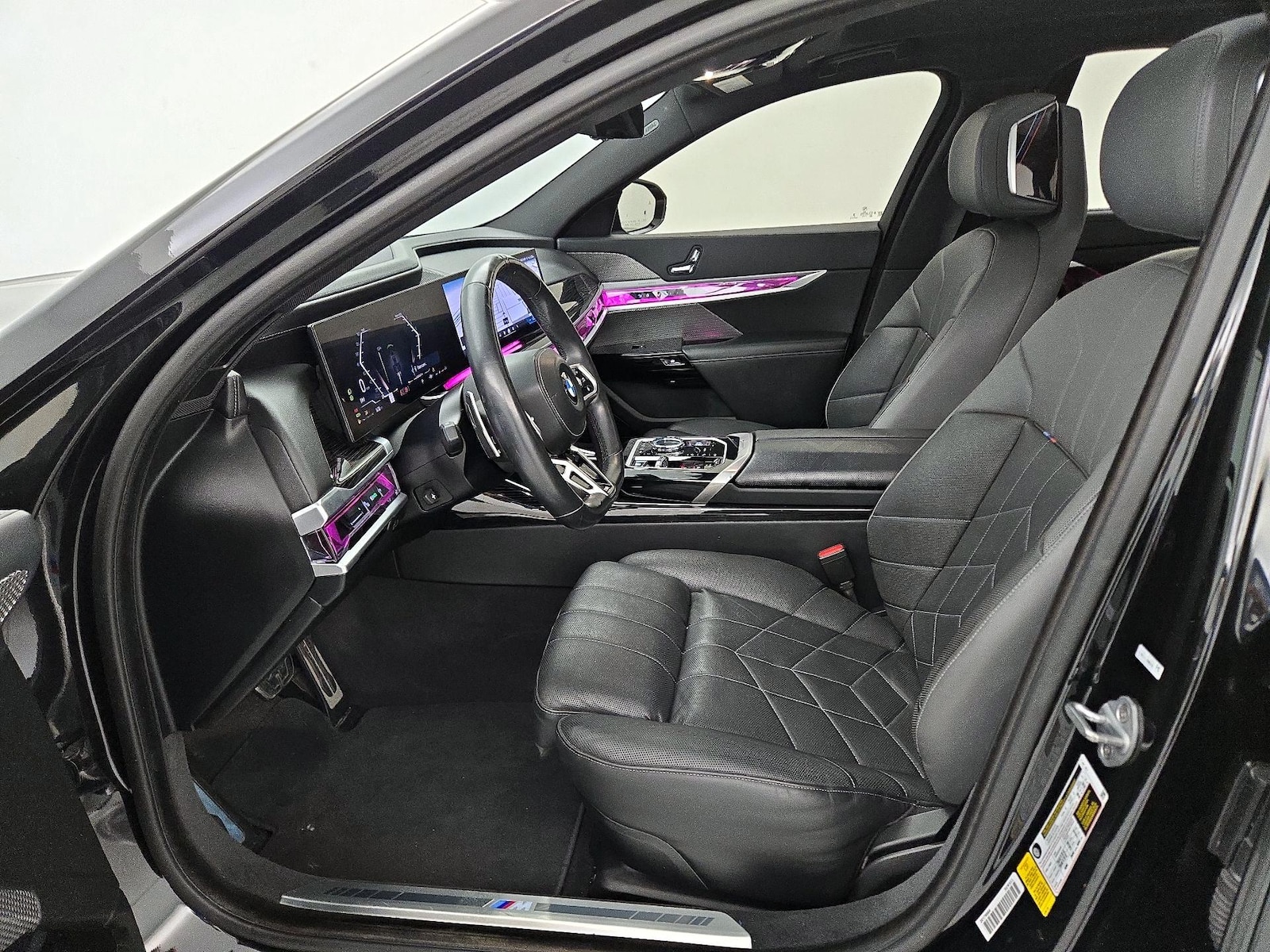 2024 BMW 7 Series 740i - Photo 12
