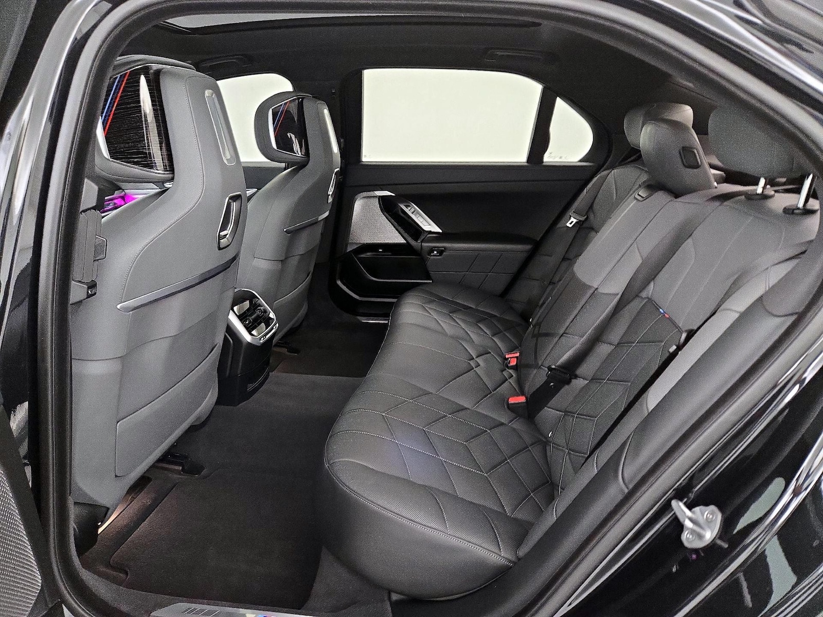 2024 BMW 7 Series 740i - Photo 22