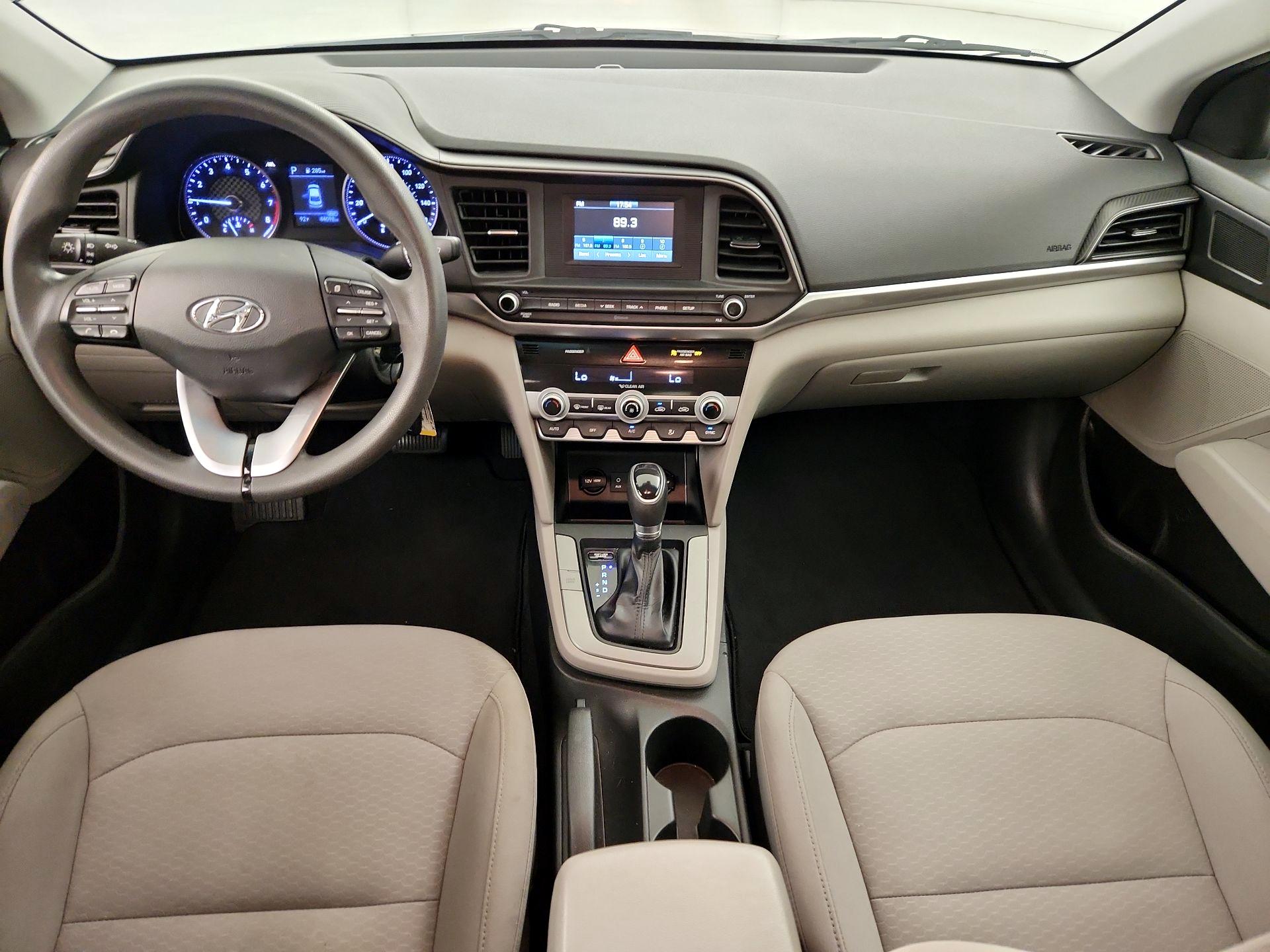 Thumbnail: 2020 Hyundai Elantra - 9