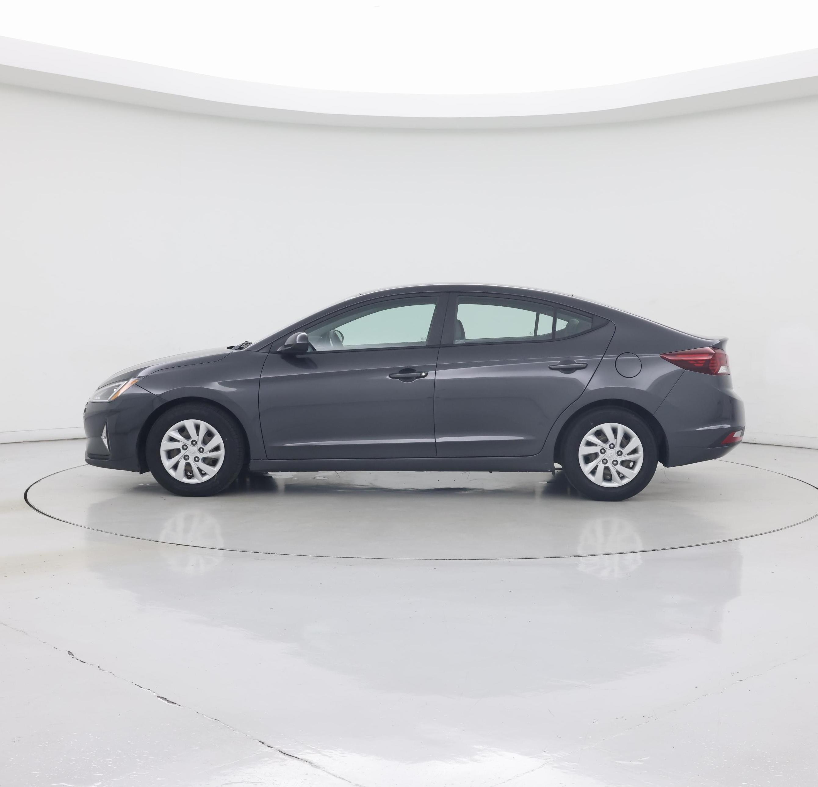 Thumbnail: 2020 Hyundai Elantra - 3