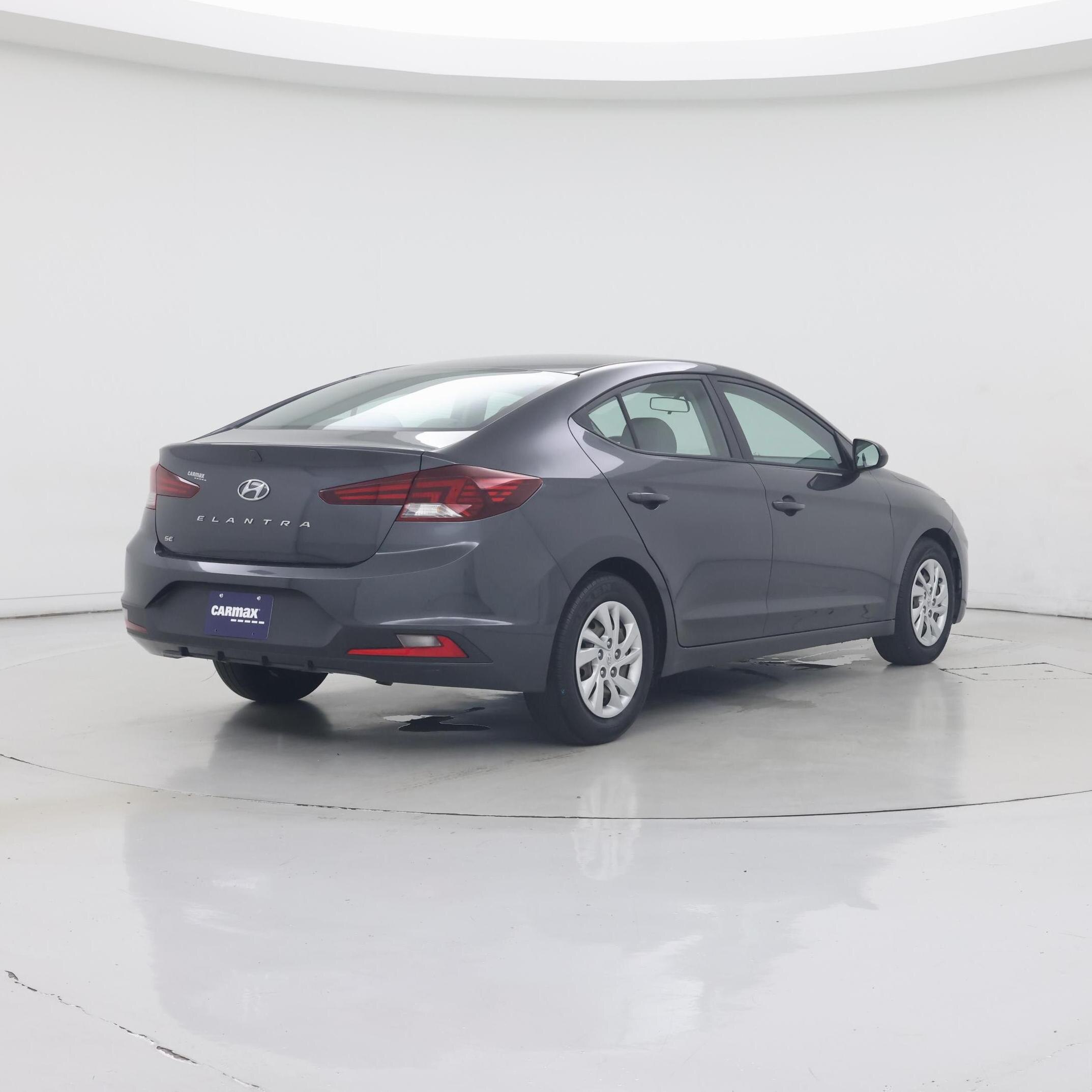 Thumbnail: 2020 Hyundai Elantra - 8