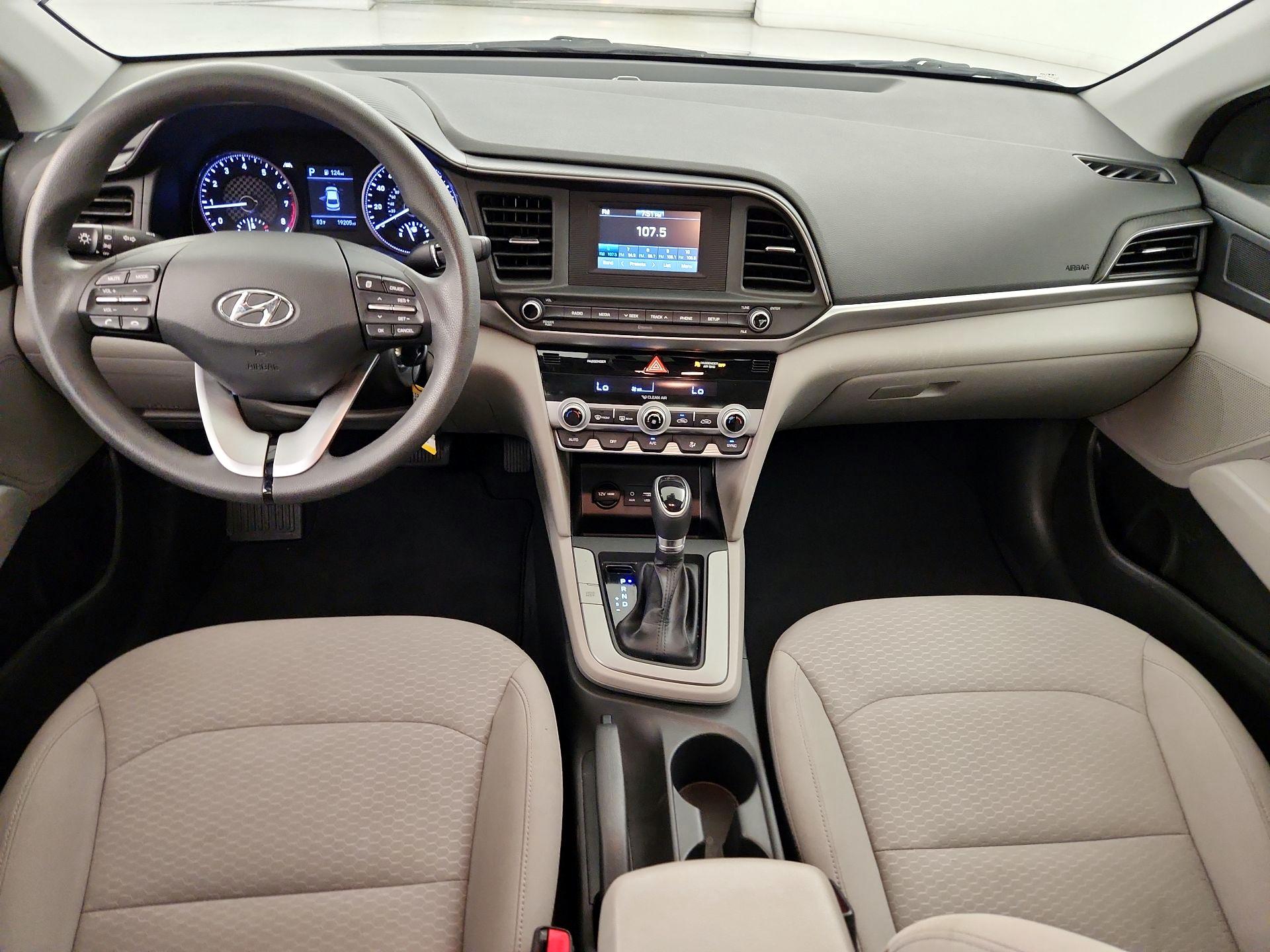Thumbnail: 2020 Hyundai Elantra - 9
