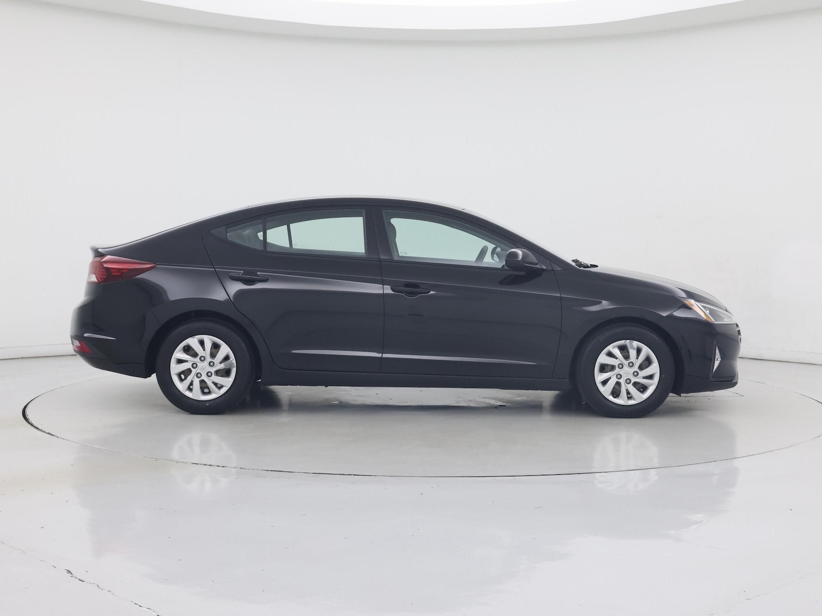 2020 Hyundai Elantra SE - Photo 8