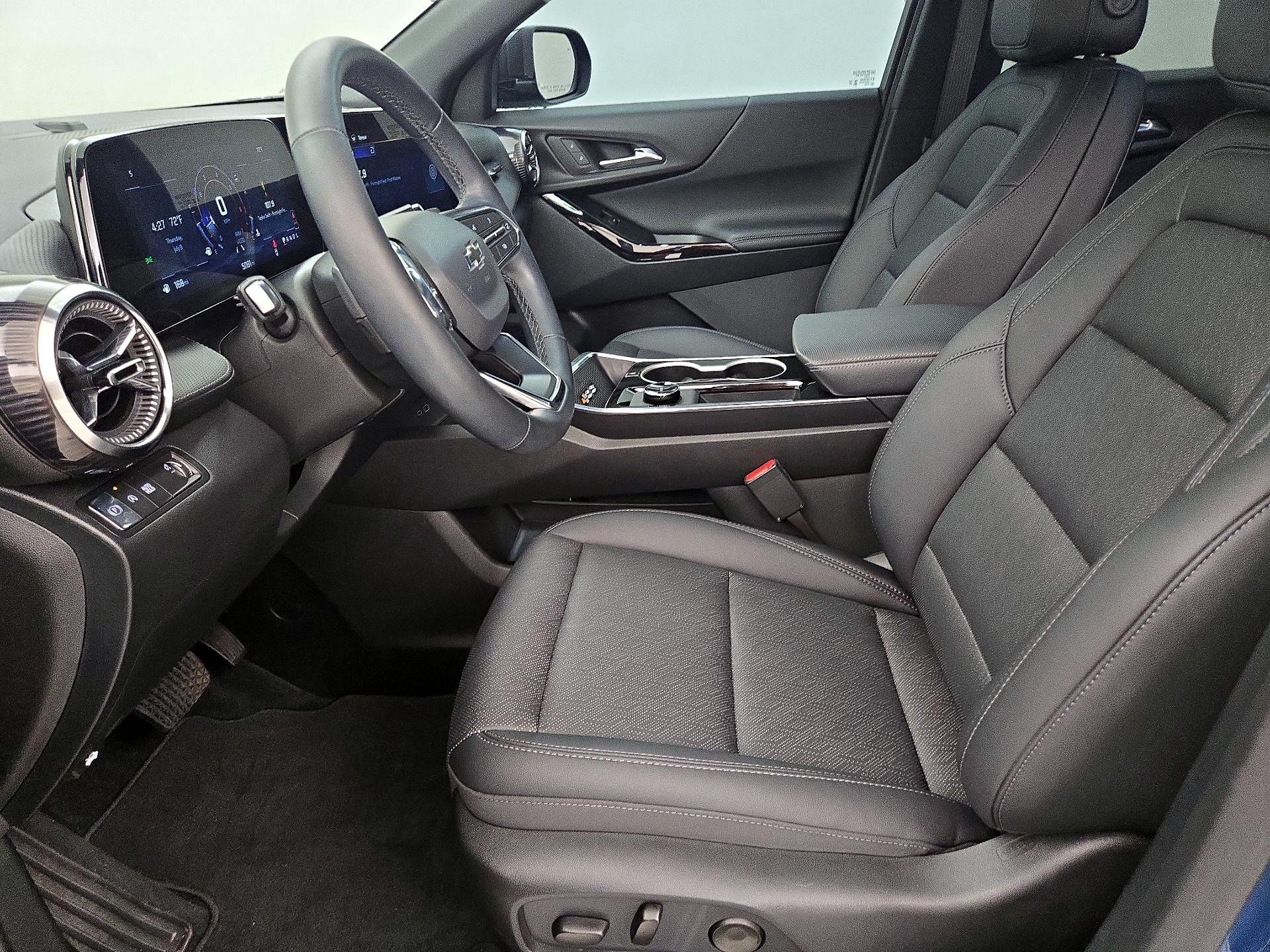 Thumbnail: 2026 Chevrolet Equinox - 11