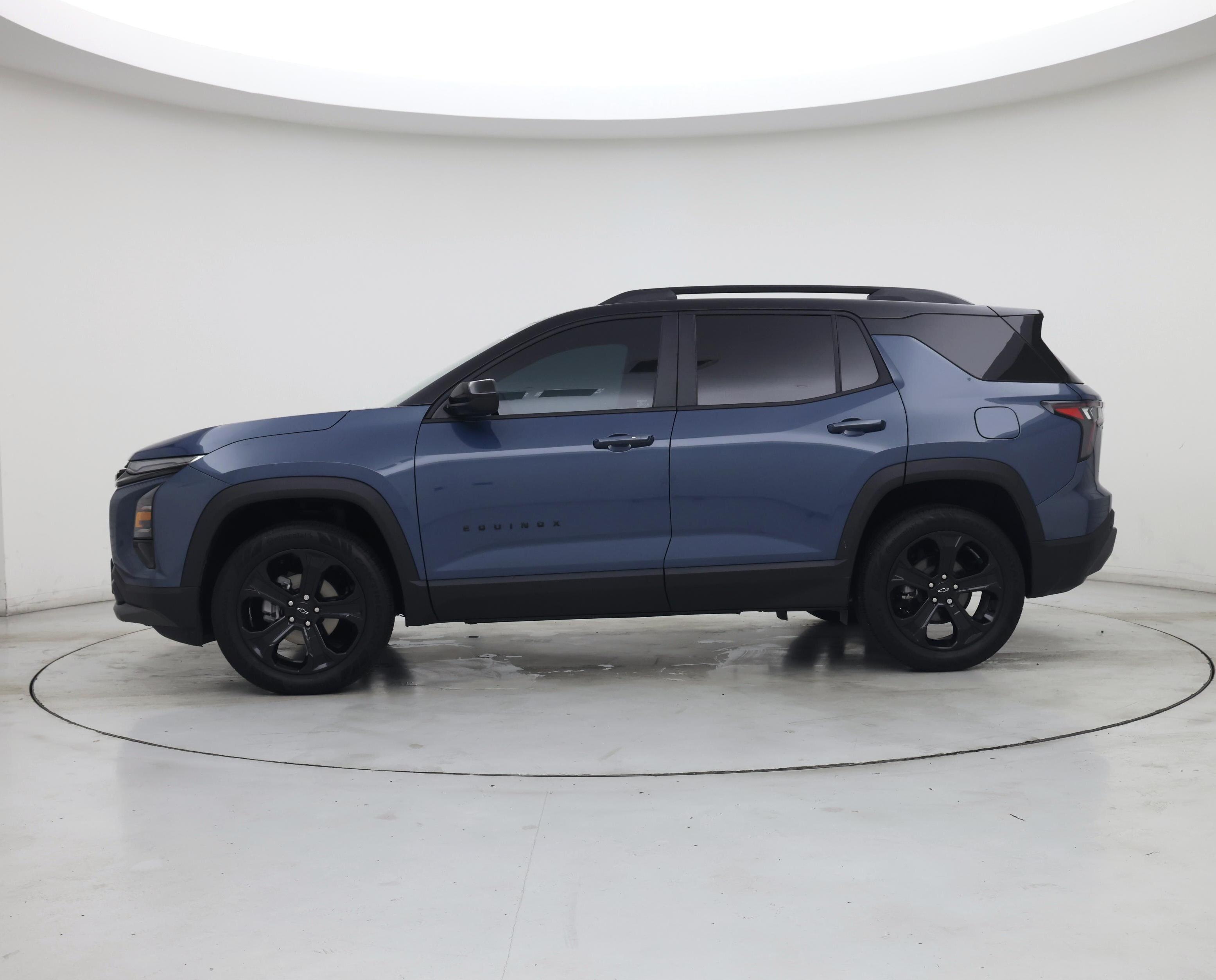 Thumbnail: 2026 Chevrolet Equinox - 3