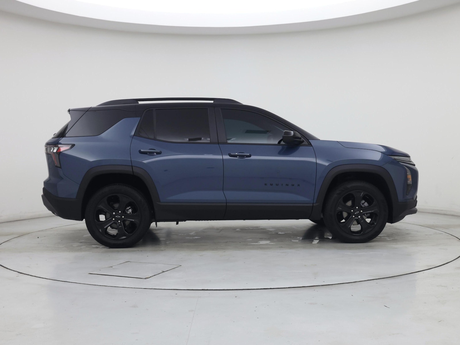 2026 Chevrolet Equinox LT - Photo 8