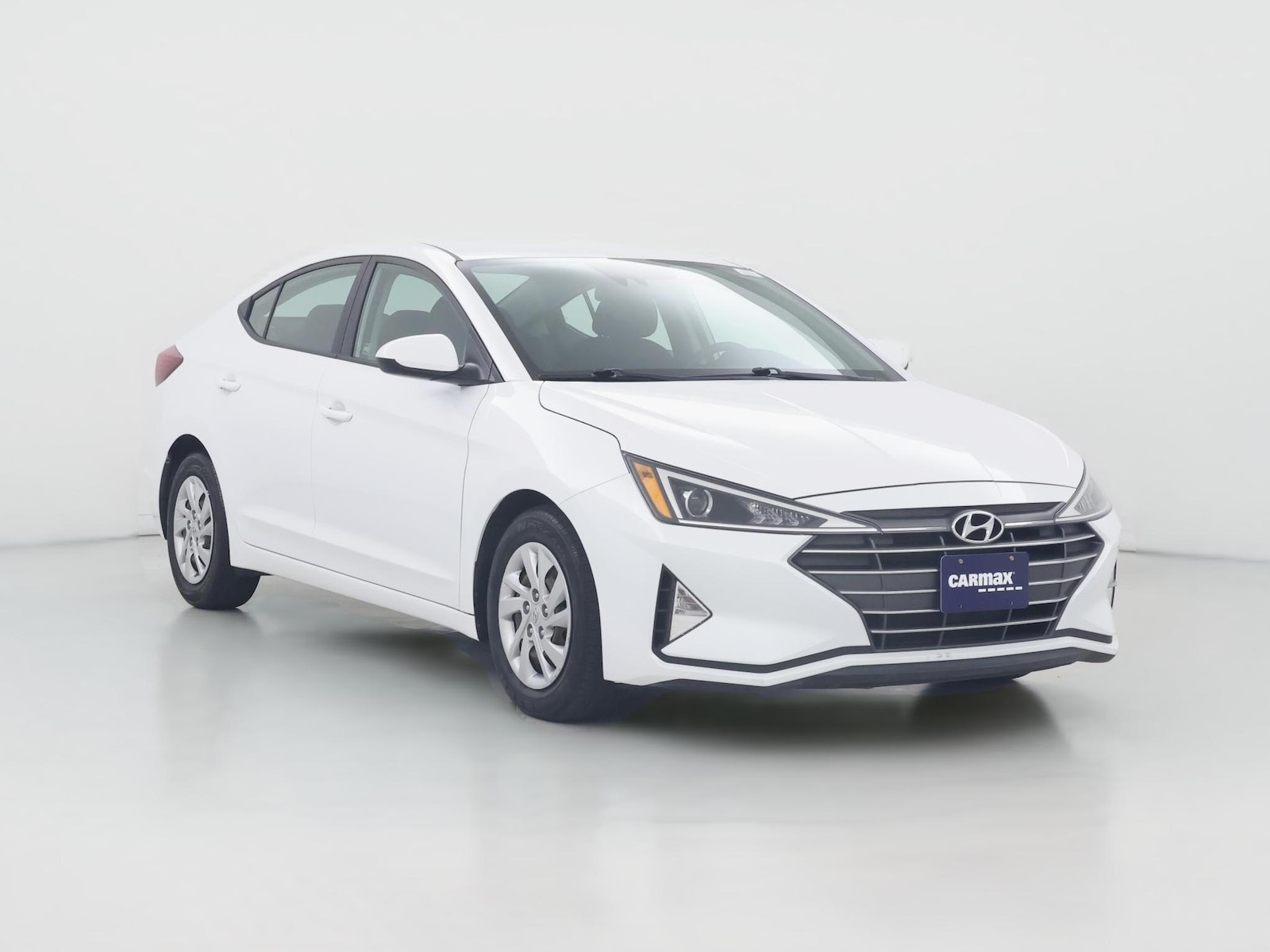 2020 Hyundai Elantra SE - Photo 1