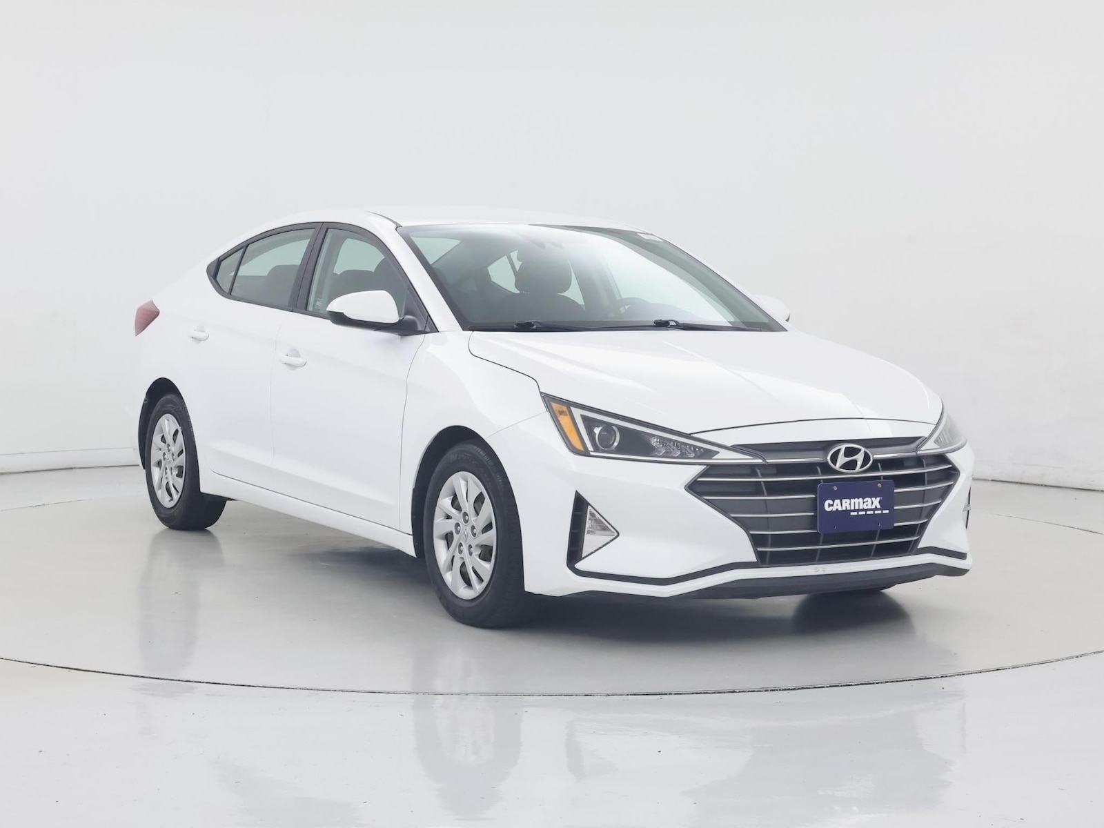 2020 Hyundai Elantra SE - Photo 2
