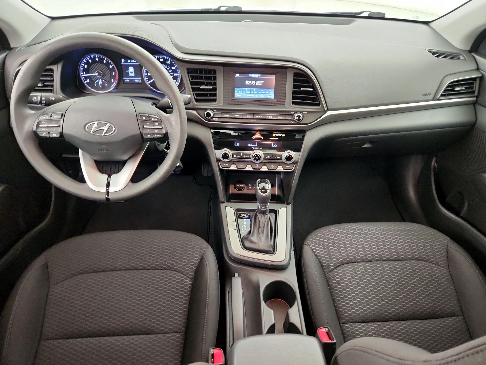 Thumbnail: 2020 Hyundai Elantra - 9