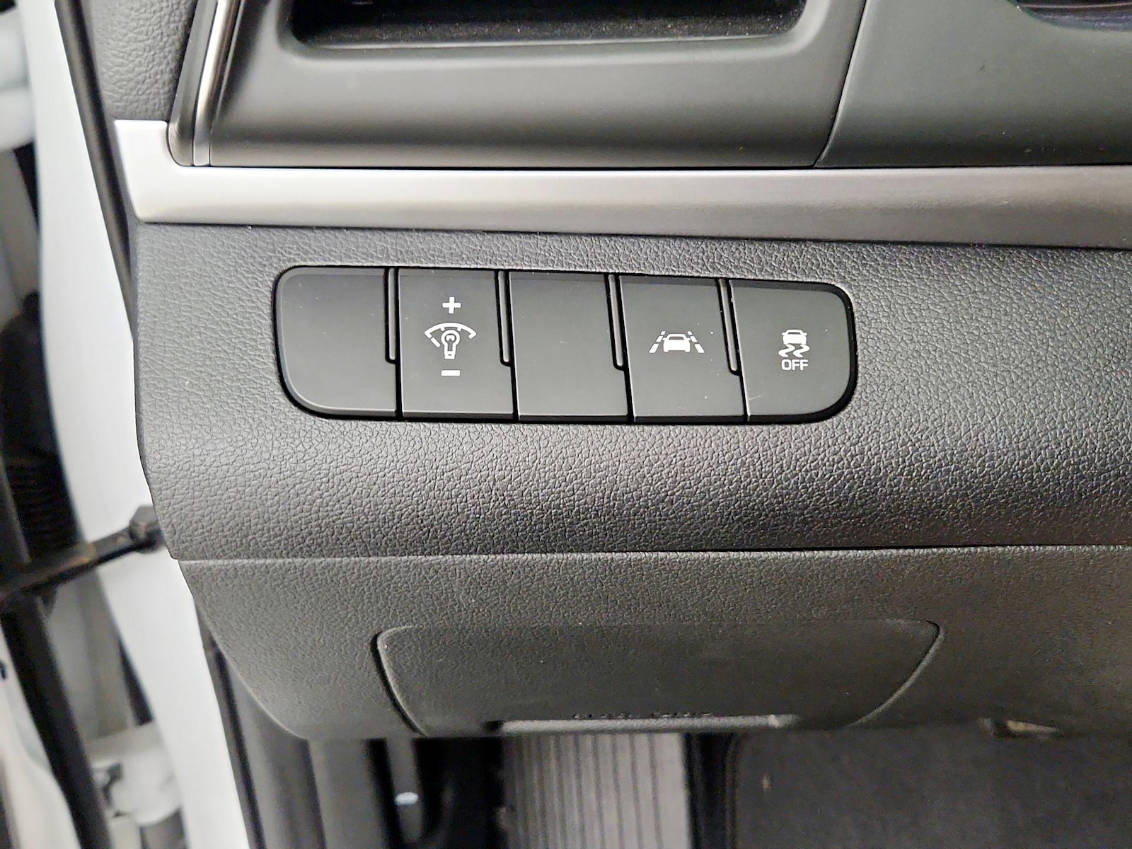 2020 Hyundai Elantra SE - Photo 14