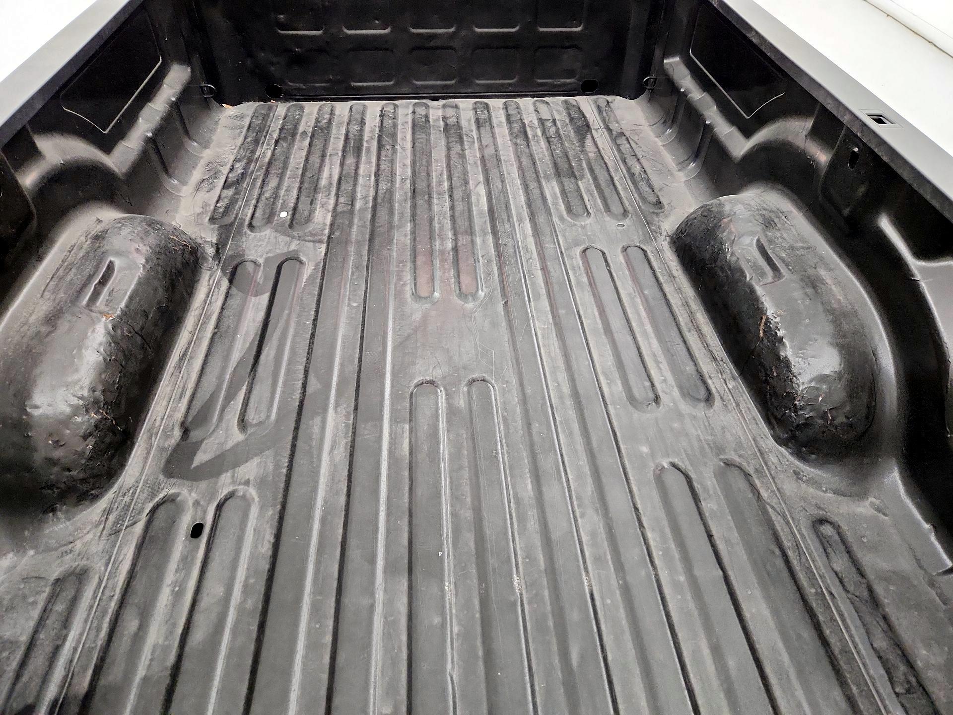 Thumbnail: 2019 RAM 1500 Classic - 20