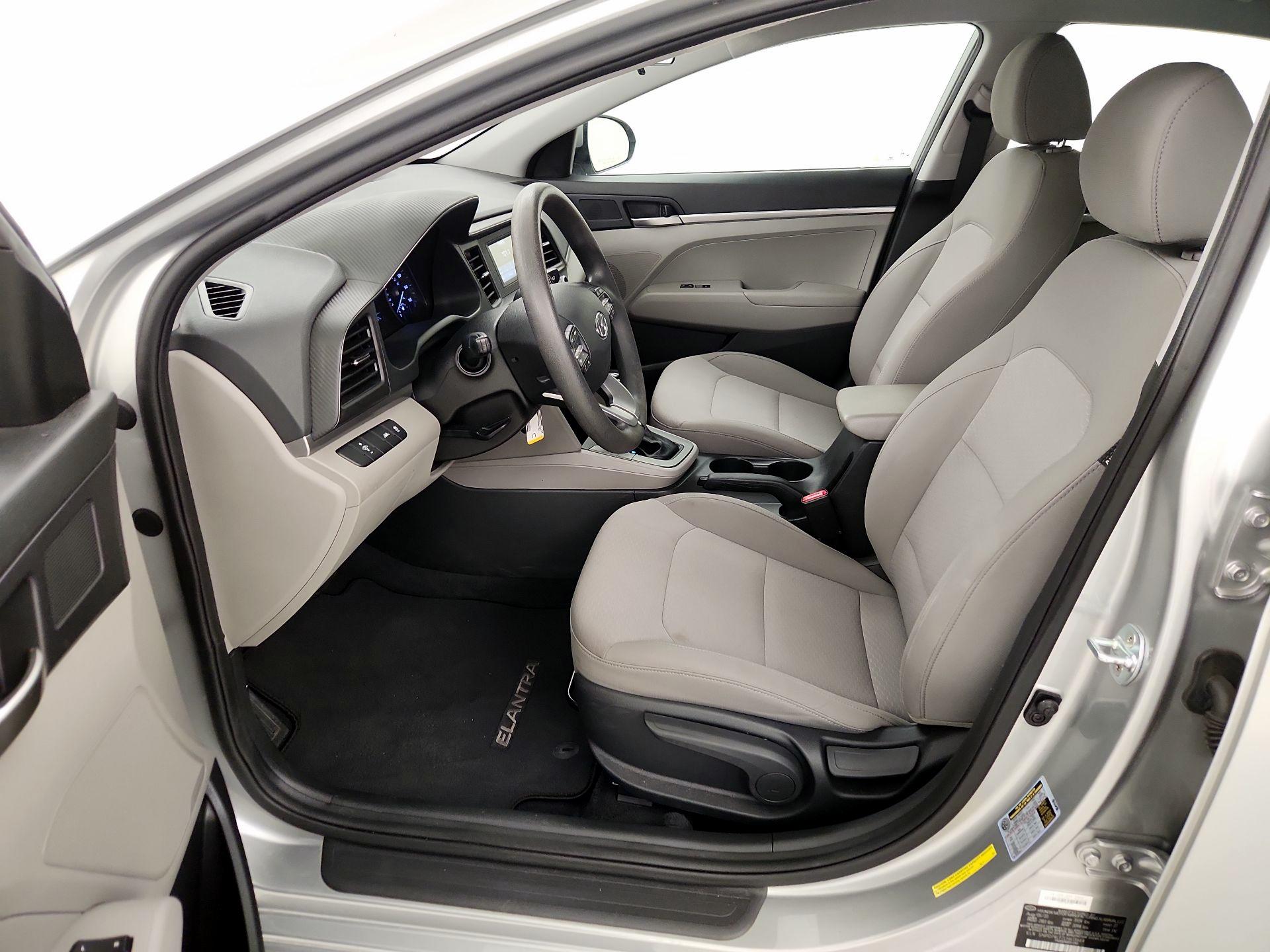 Thumbnail: 2020 Hyundai Elantra - 11