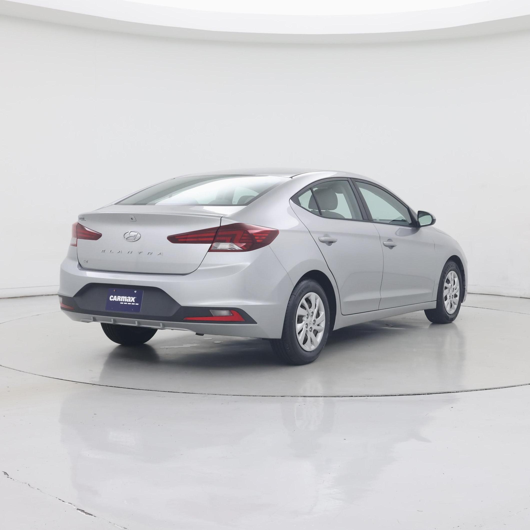 Thumbnail: 2020 Hyundai Elantra - 8