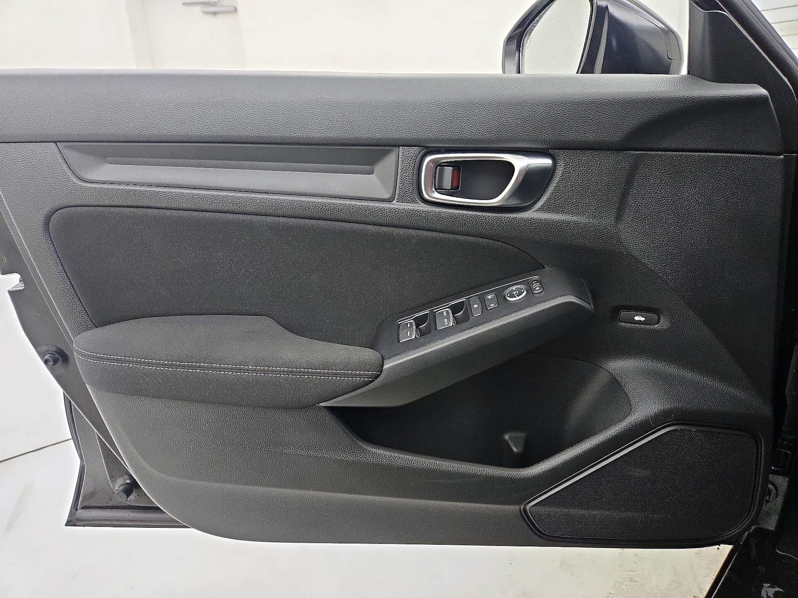 2025 Honda Civic Sport - Photo 13