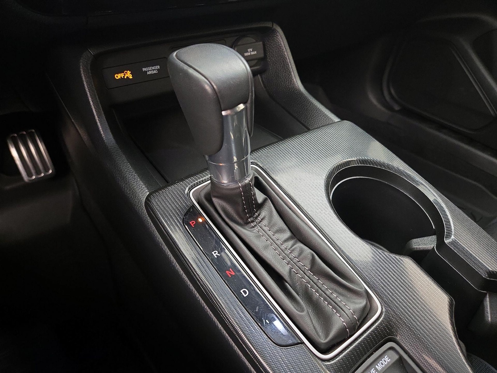 2025 Honda Civic Sport - Photo 17