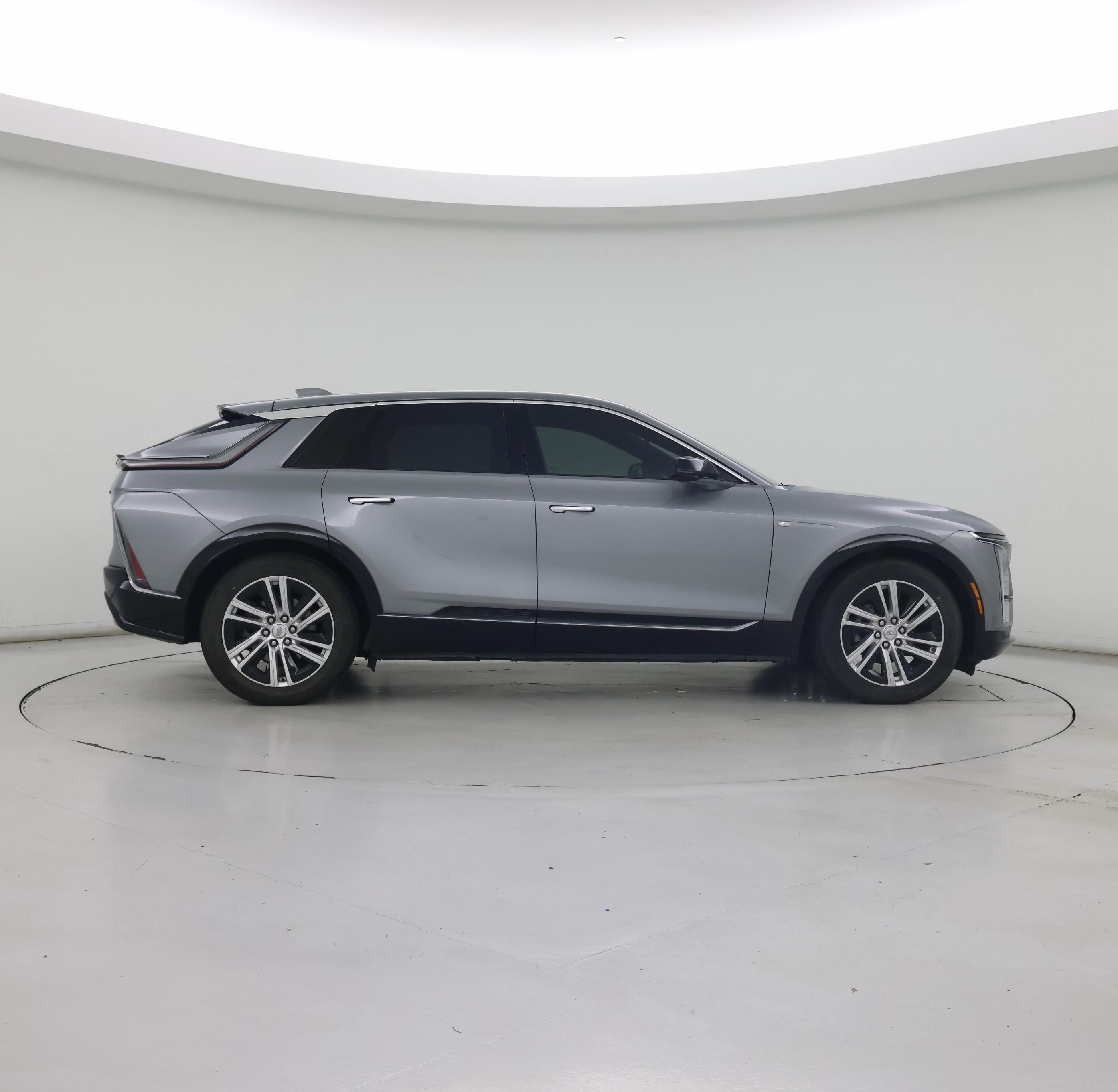 Thumbnail: 2024 Cadillac Lyriq - 7