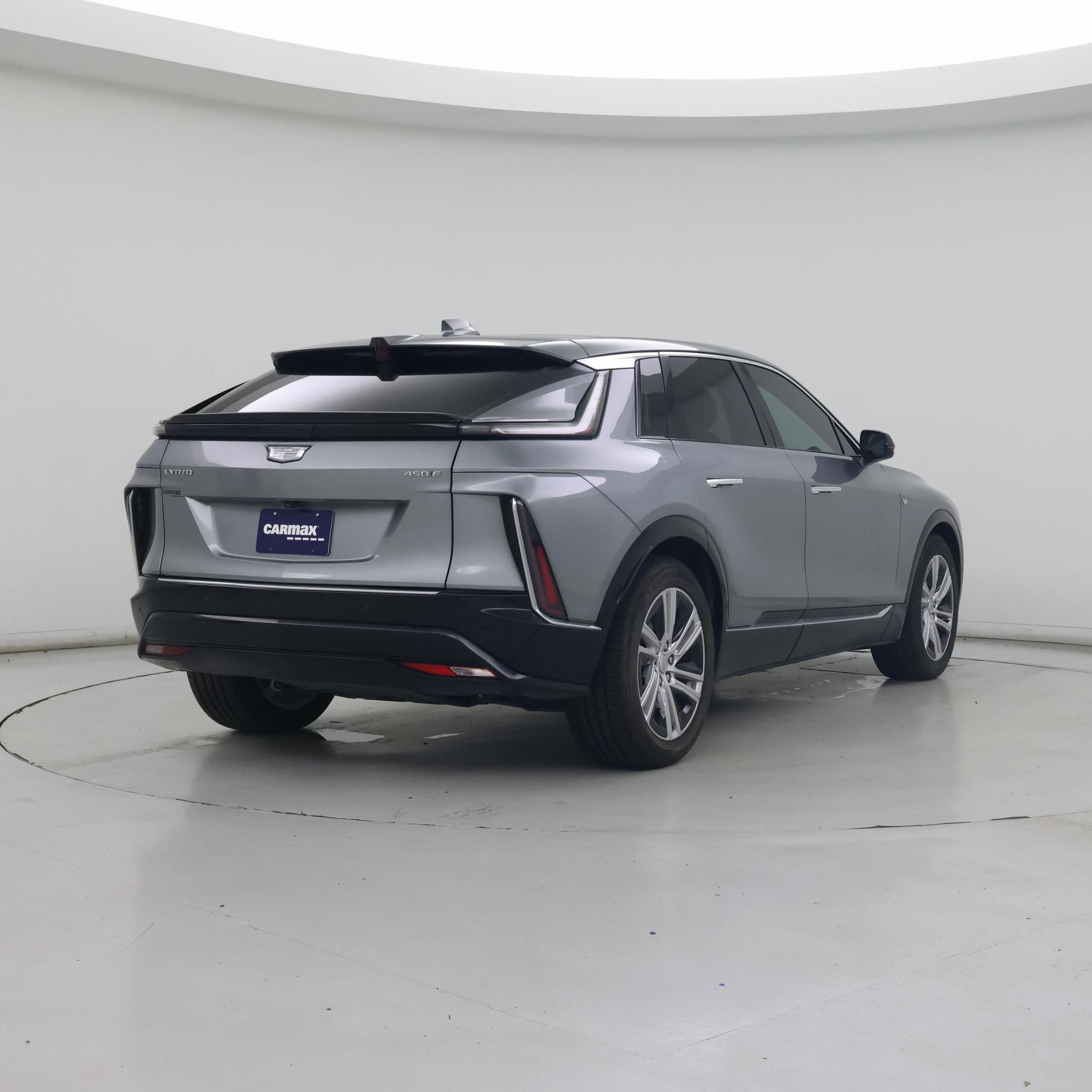 Thumbnail: 2024 Cadillac Lyriq - 8