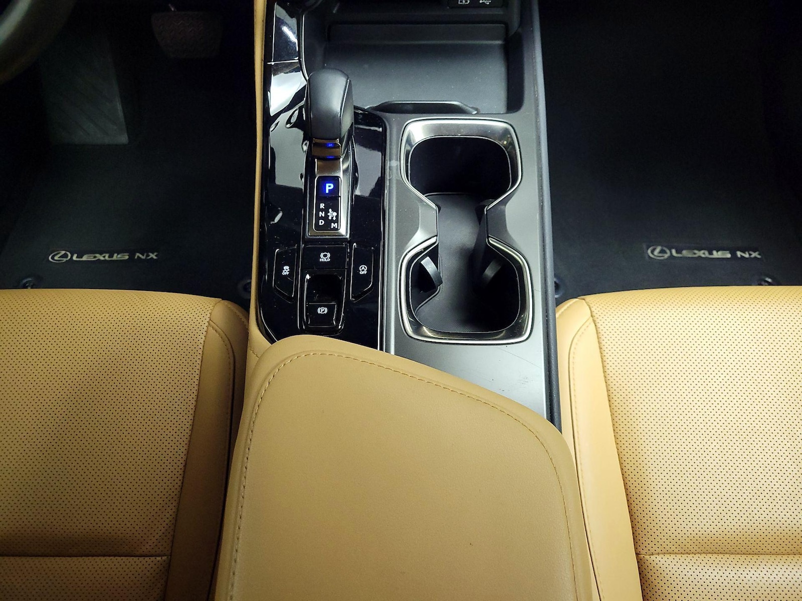 2023 Lexus NX 250 - Photo 19