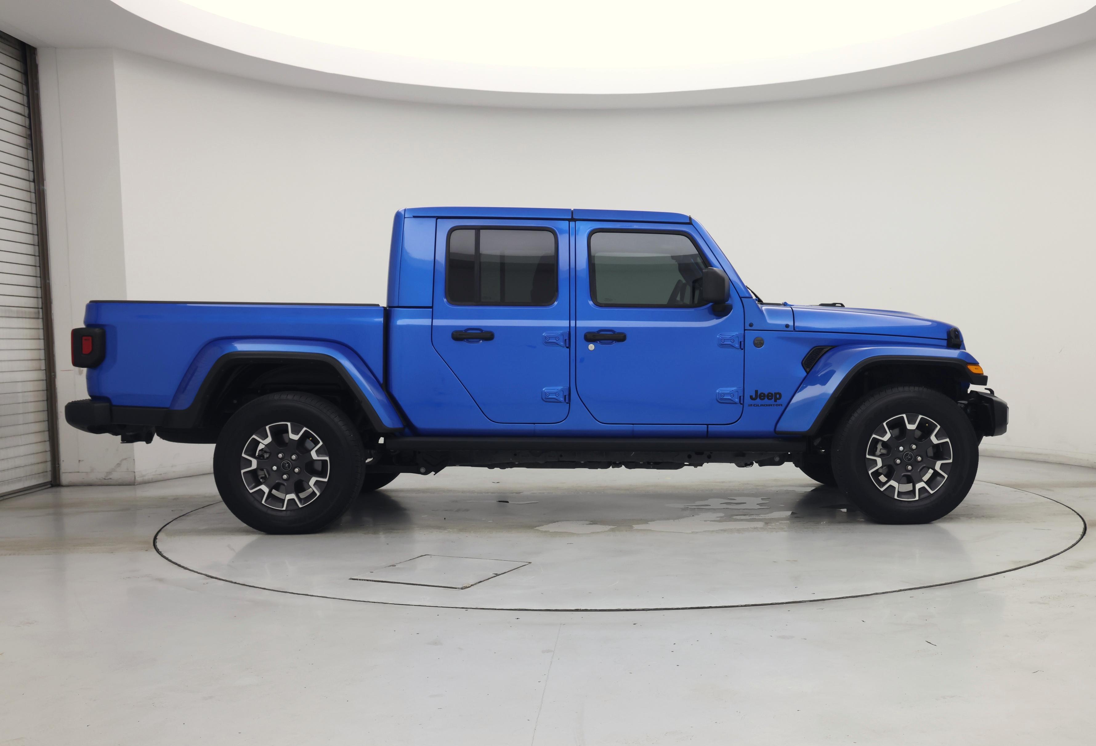 Thumbnail: 2025 Jeep Gladiator - 7