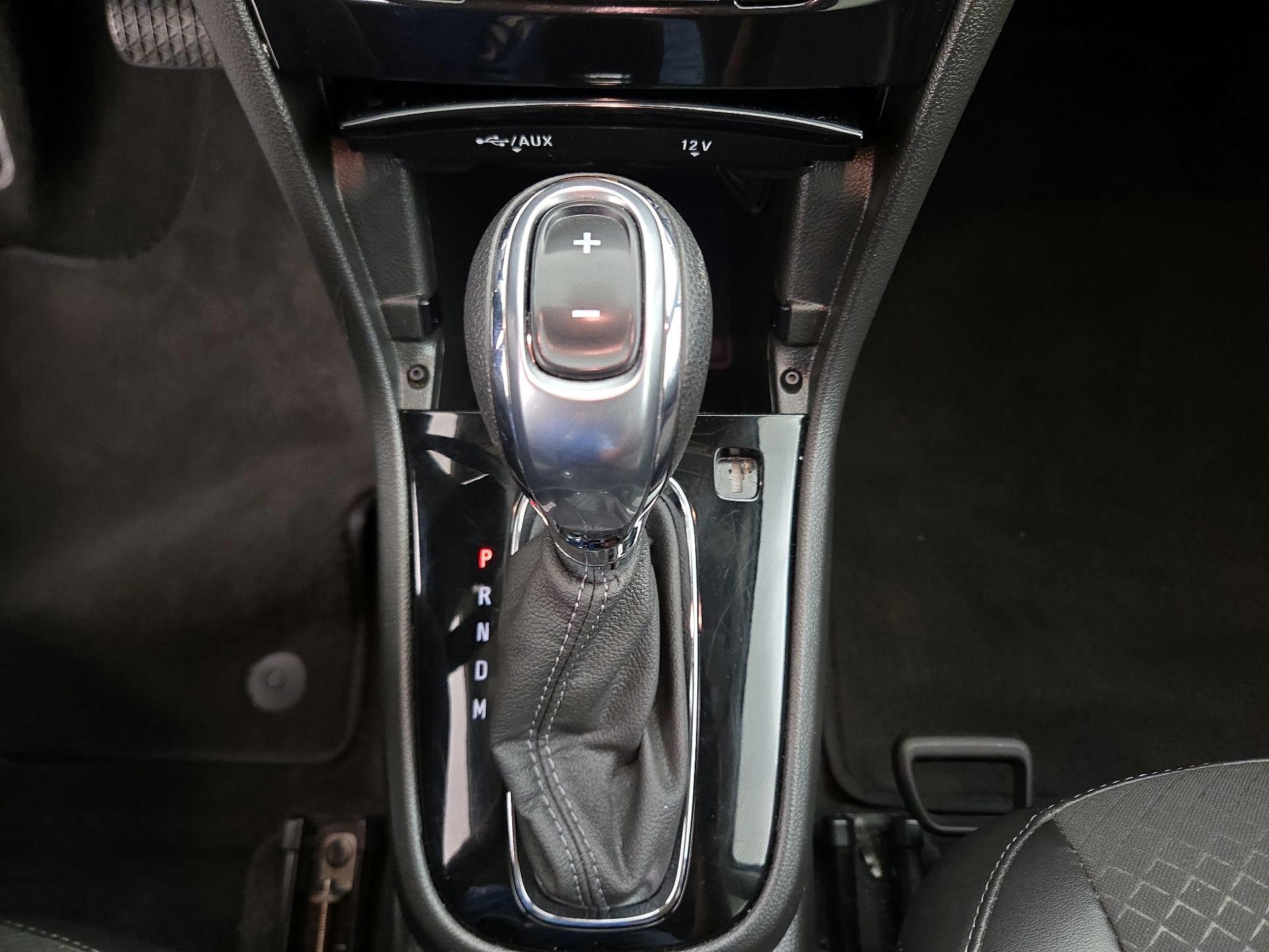 Thumbnail: 2019 Buick Encore - 17