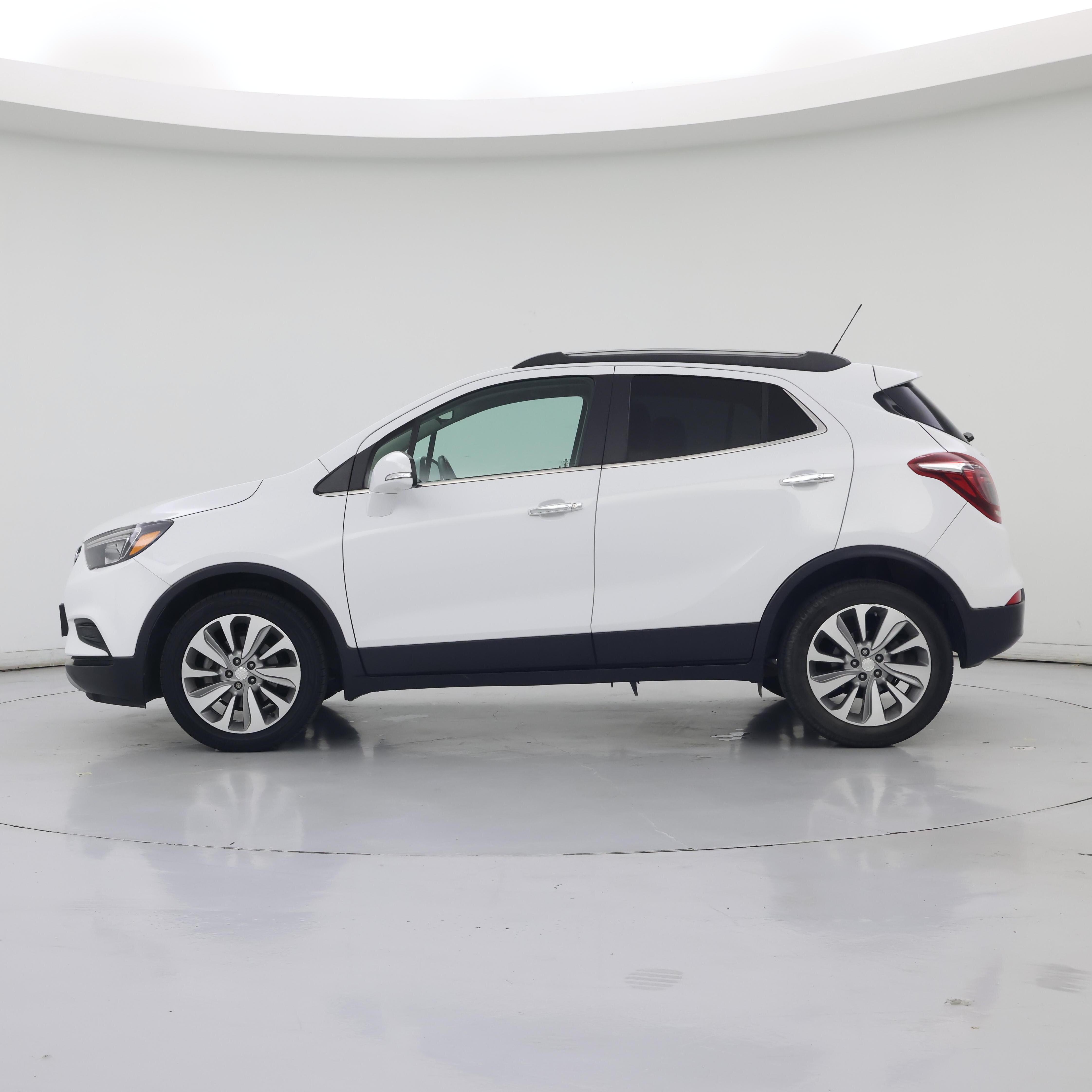 Thumbnail: 2019 Buick Encore - 3