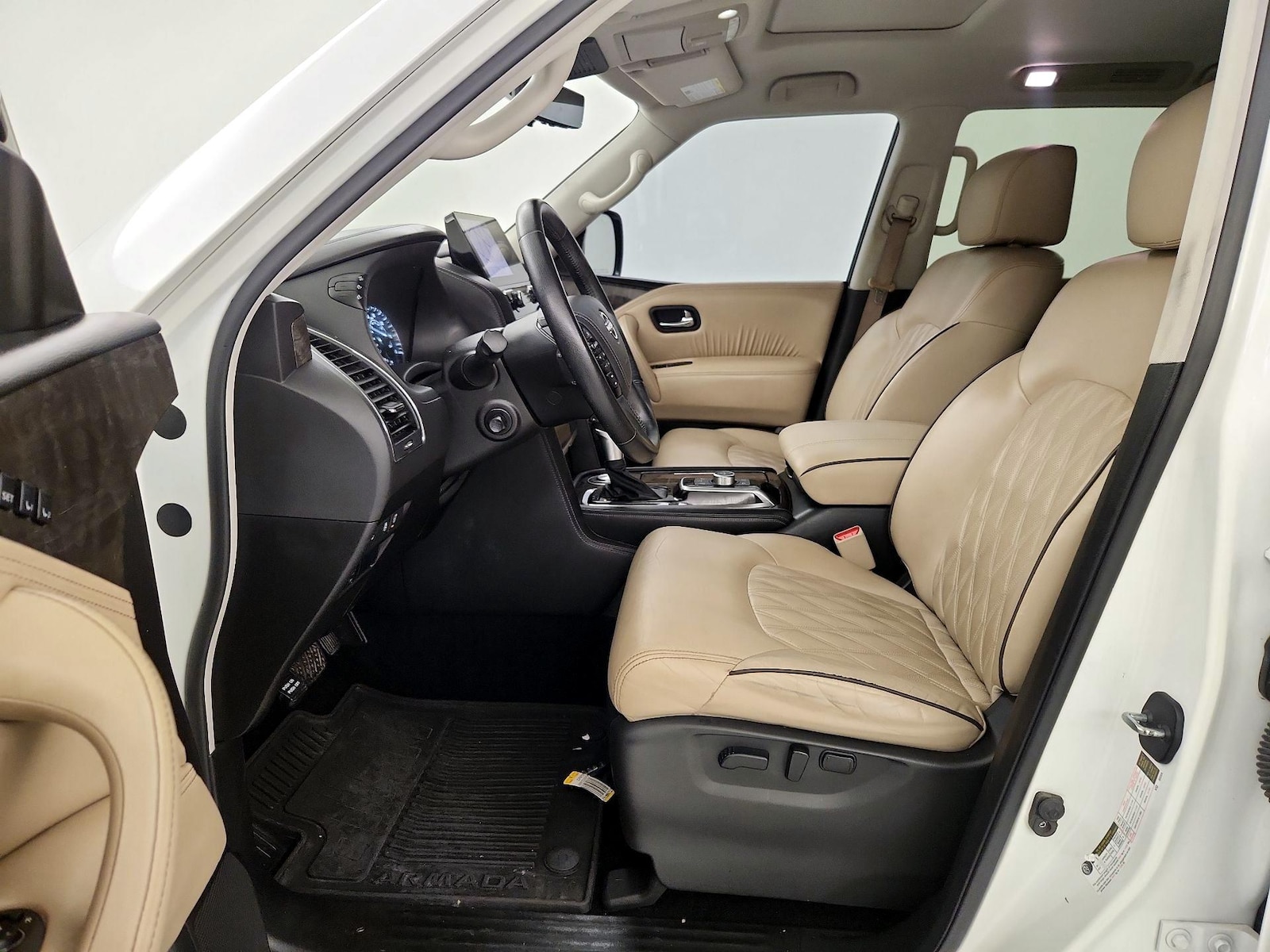 2023 Nissan Armada Platinum - Photo 10