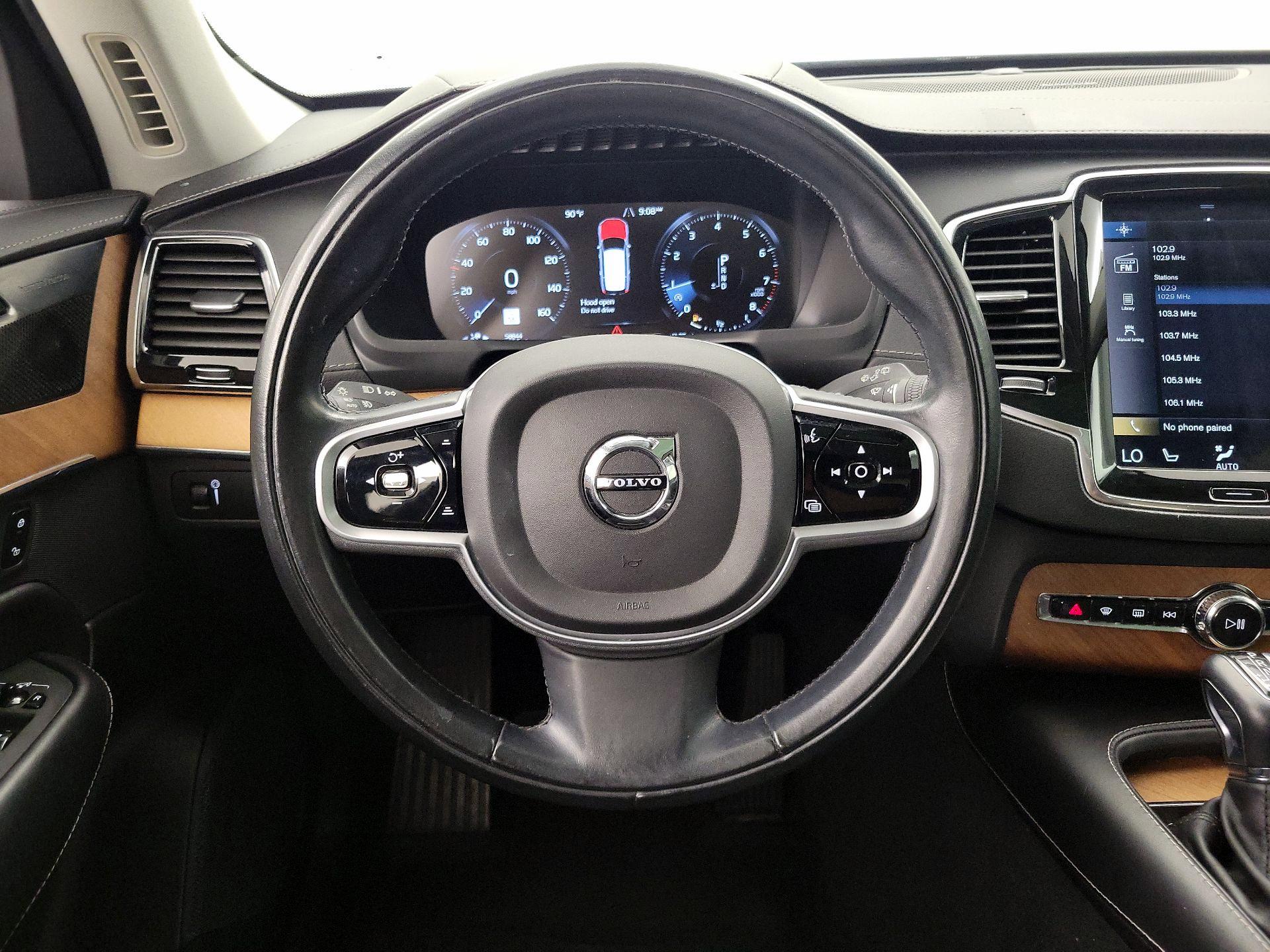 Thumbnail: 2020 Volvo XC90 - 10