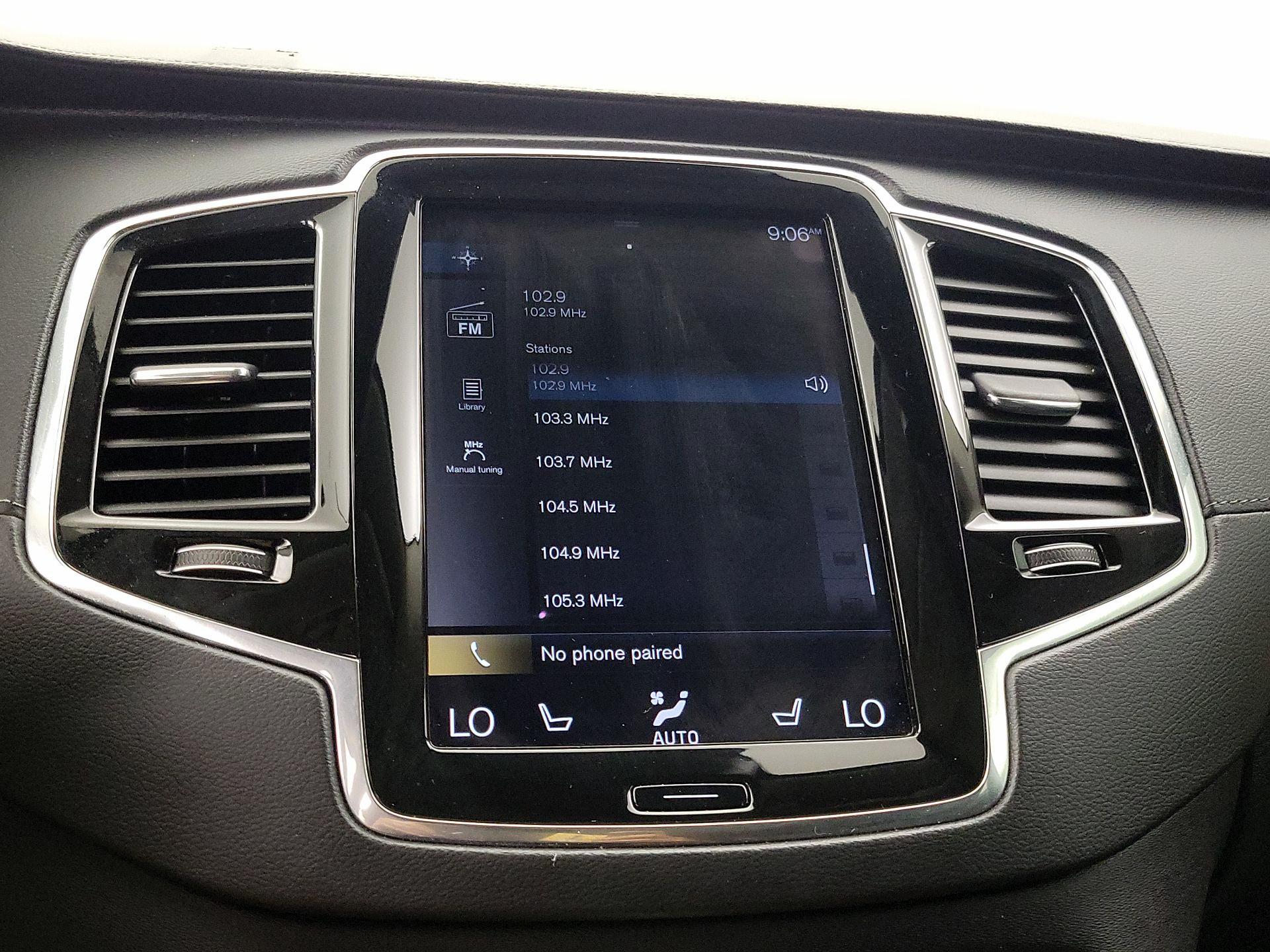 Thumbnail: 2020 Volvo XC90 - 15