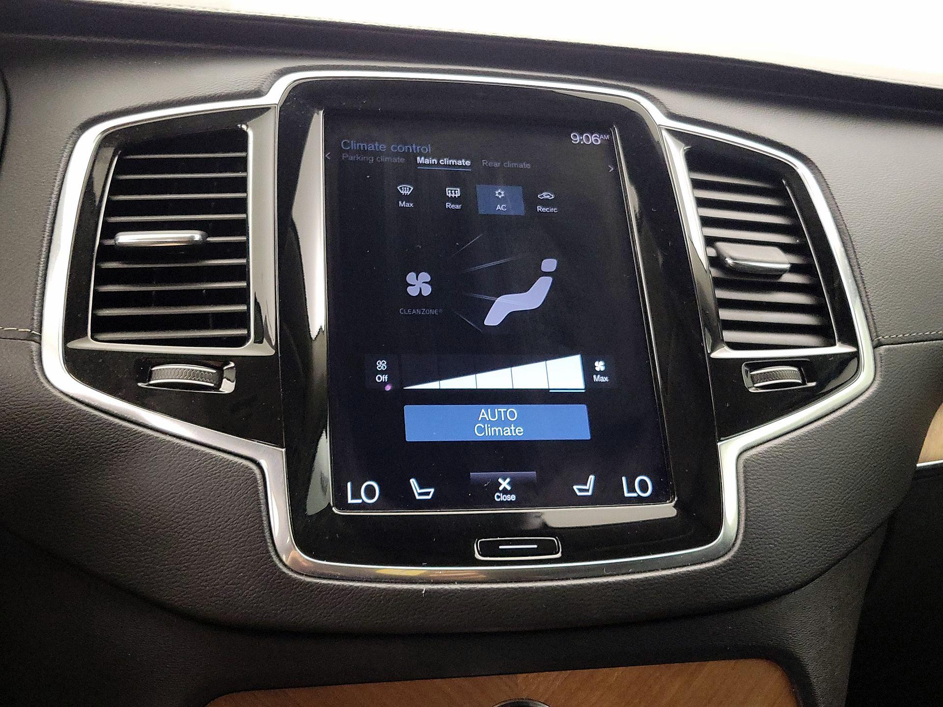 Thumbnail: 2020 Volvo XC90 - 16