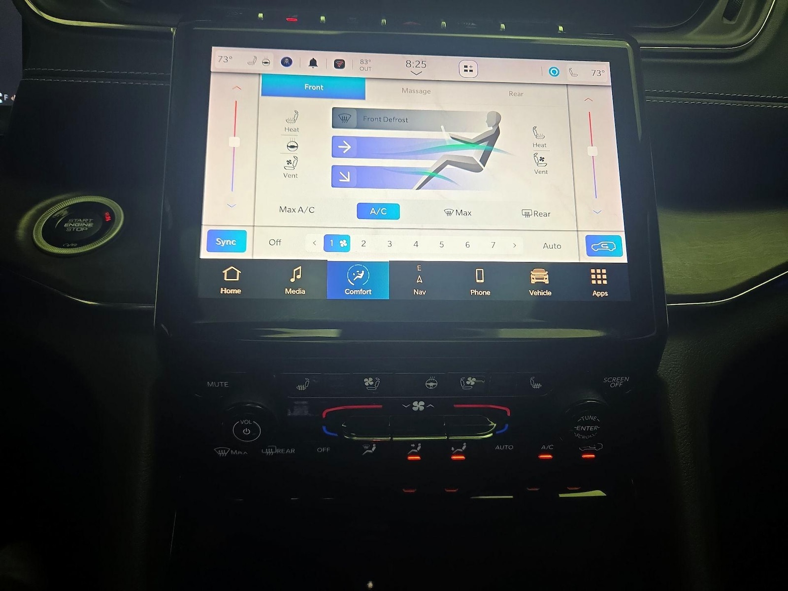 2023 Jeep Grand Cherokee Overland - Photo 18