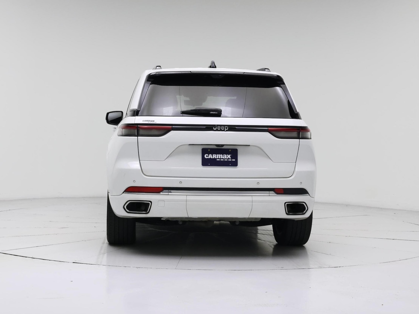 2023 Jeep Grand Cherokee Overland - Photo 7
