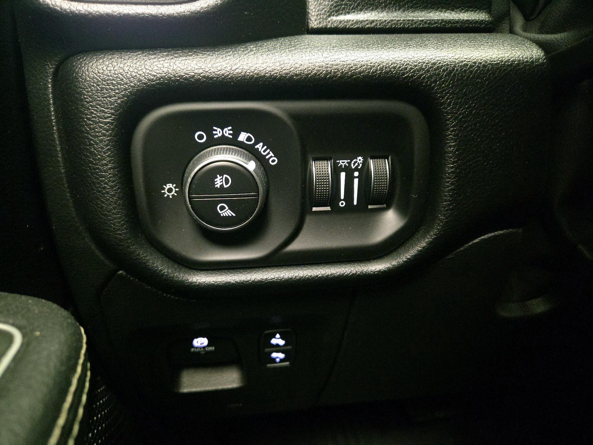 Thumbnail: 2022 RAM 1500 - 13